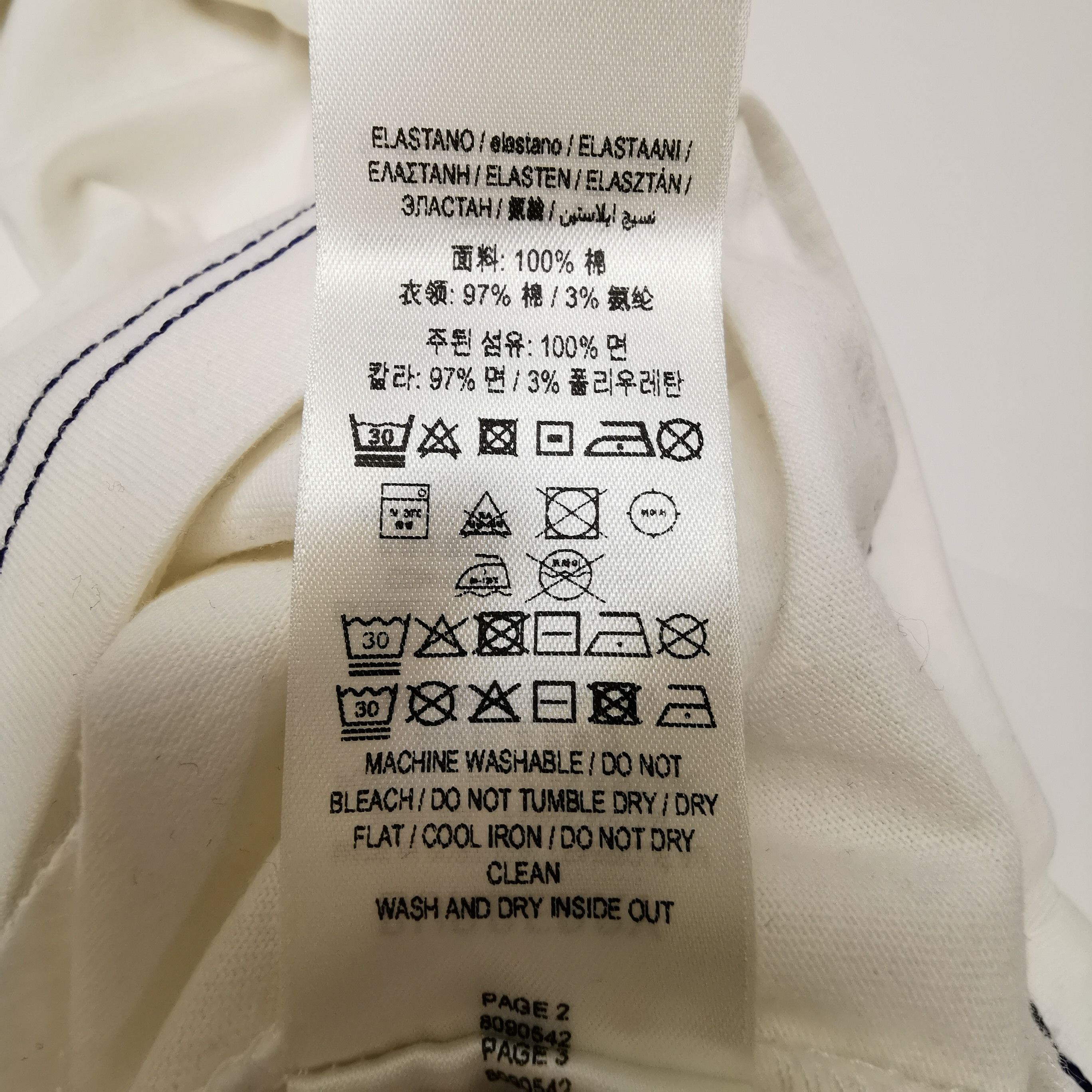 Burberry Burberry Script Logo T-Shirt Size S Size US S / EU 44-46 / 1 - 9 Thumbnail