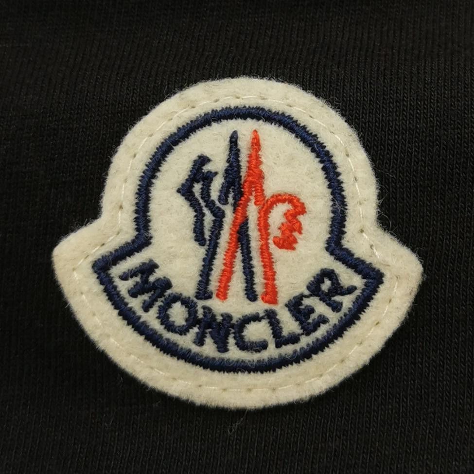 Moncler Moncler Logo Print Layered Long Sleeve T-Shirt L Size US L / EU 52-54 / 3 - 4 Thumbnail