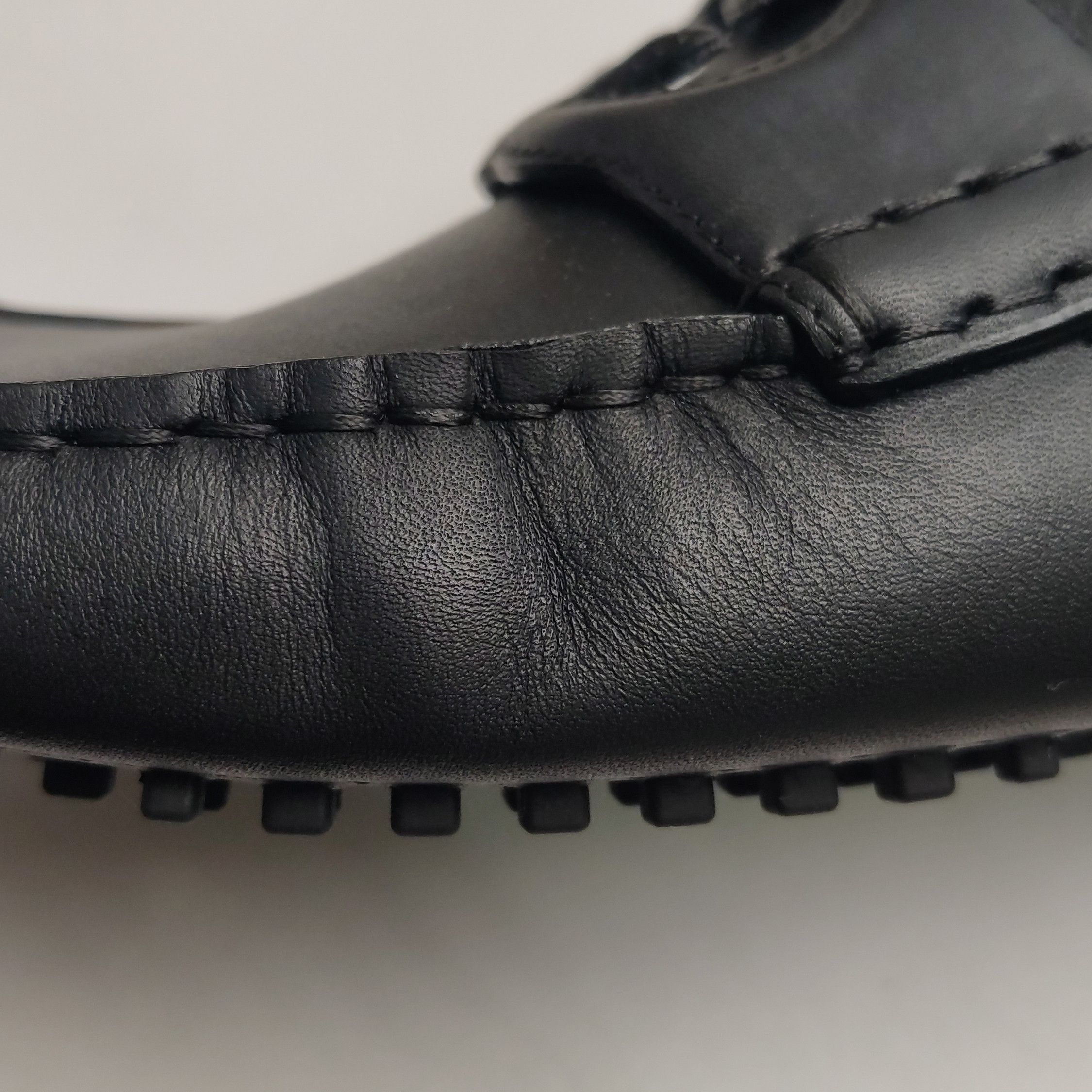 Gucci Gucci Interlocking G Leather Driver Loafers 39 Size US 6 / EU 39 - 12 Thumbnail
