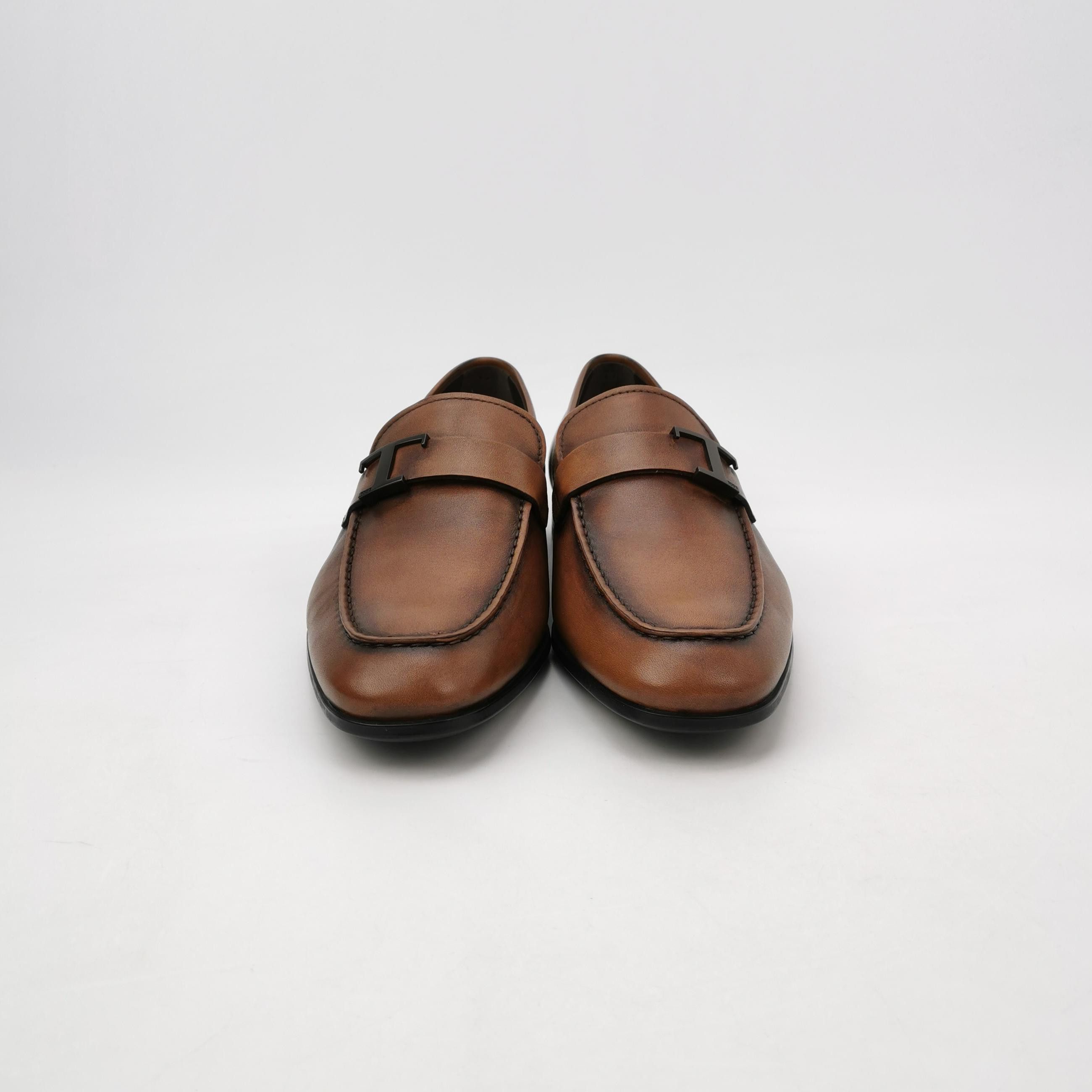 Tod's Tod's T-Logo Burnished Leather Loafers Size 7.5 Size US 7 / EU 40 - 3 Thumbnail