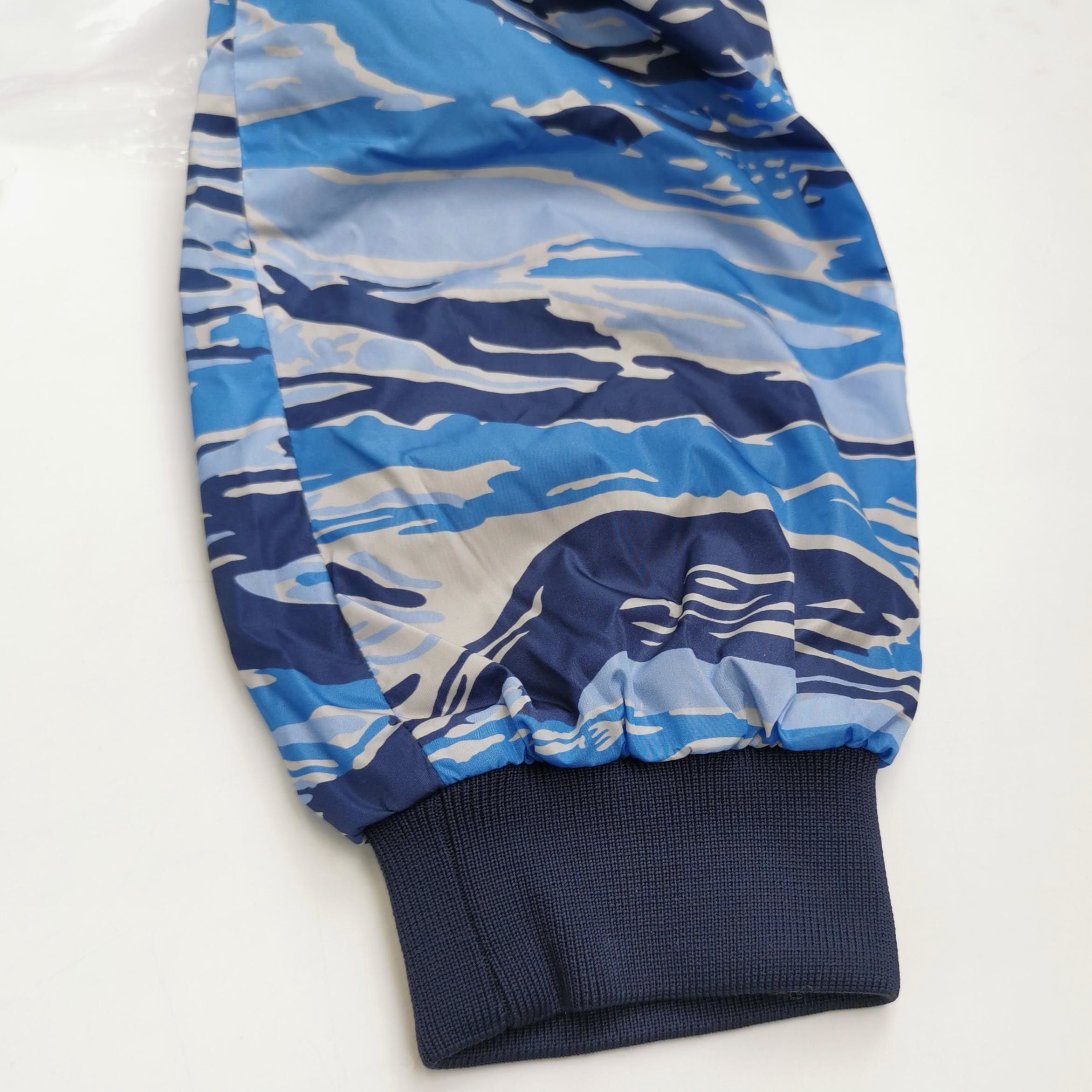 Moncler Moncler Blue Tiger Camo Jogger Pants Size 48 Size US 32 / EU 48 - 4 Thumbnail