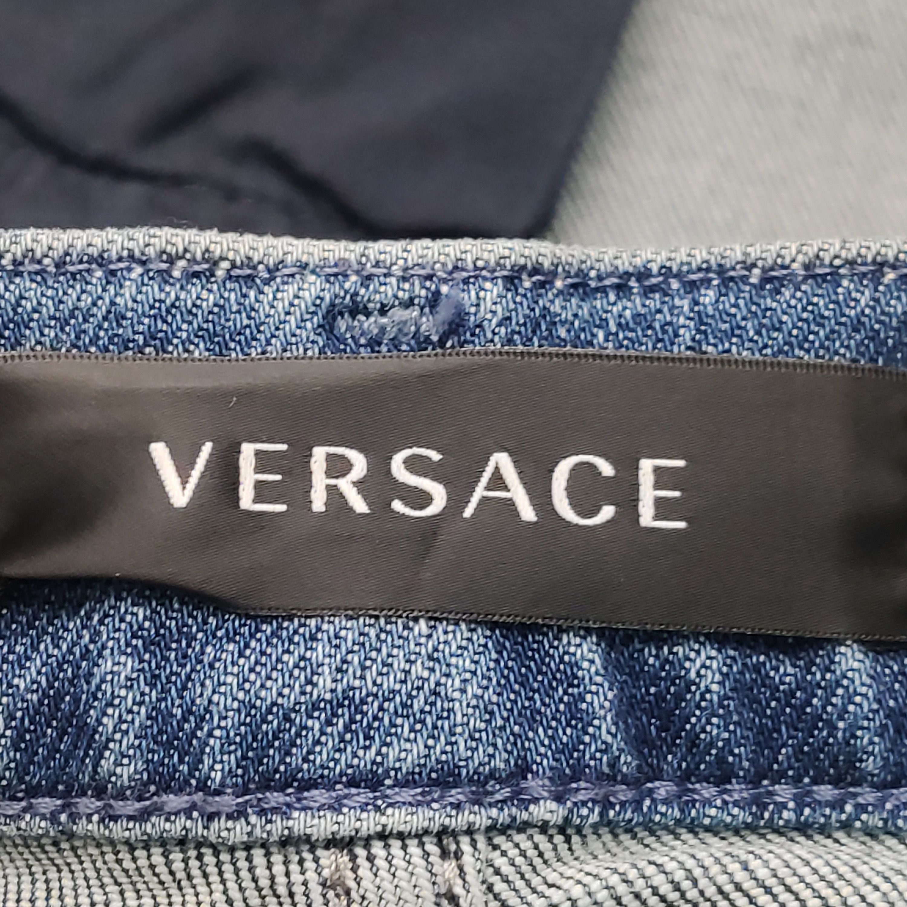 Versace Versace Greca Logo Denim Jeans Size 32 Size US 32 / EU 48 - 7 Thumbnail