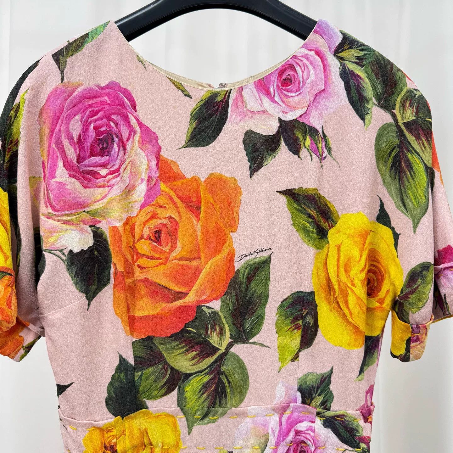 Dolce & Gabbana Dolce & Gabbana Rose Floral Print Midi Dress IT 40 Size S / US 4 / IT 40 - 4 Thumbnail