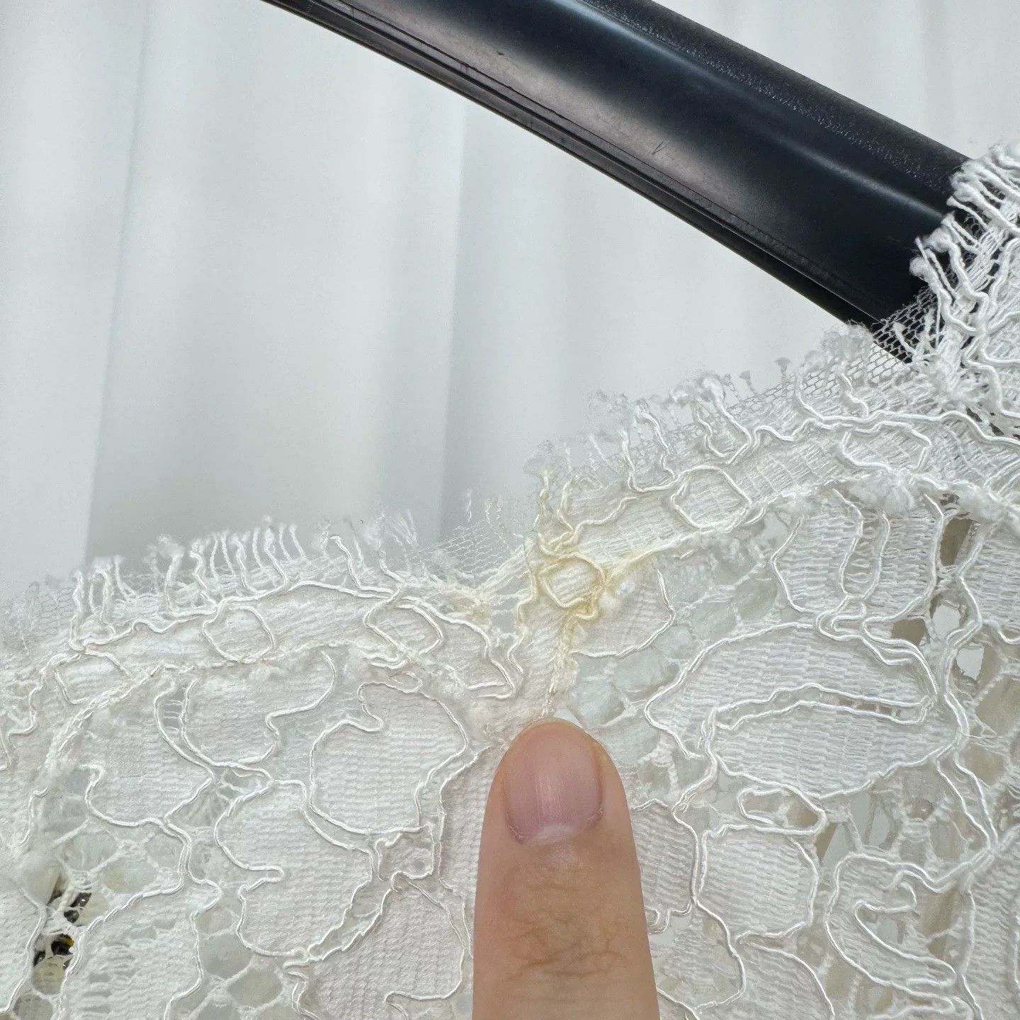 Dolce & Gabbana Dolce & Gabbana Crystal Button Lace Midi Dress 40 Size S / US 4 / IT 40 - 6 Thumbnail