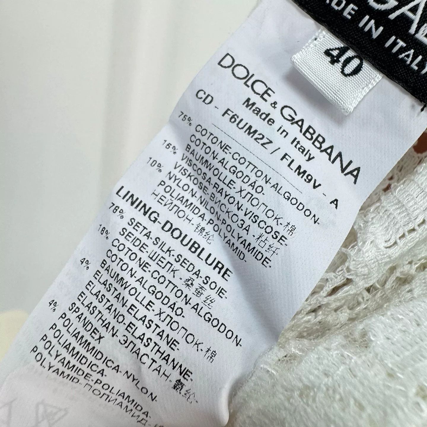 Dolce & Gabbana Dolce & Gabbana Crystal Button Lace Midi Dress 40 Size S / US 4 / IT 40 - 9 Thumbnail