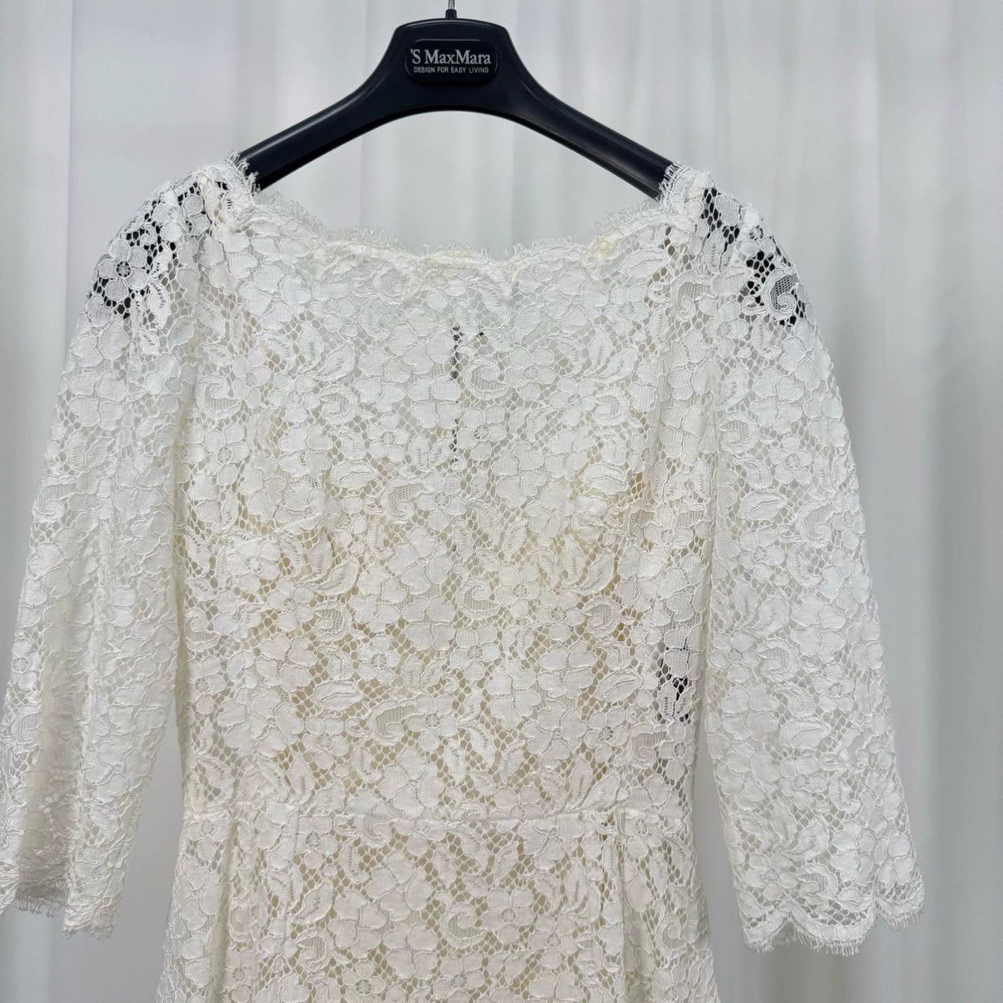 Dolce & Gabbana Dolce & Gabbana Crystal Button Lace Midi Dress 40 Size S / US 4 / IT 40 - 4 Thumbnail
