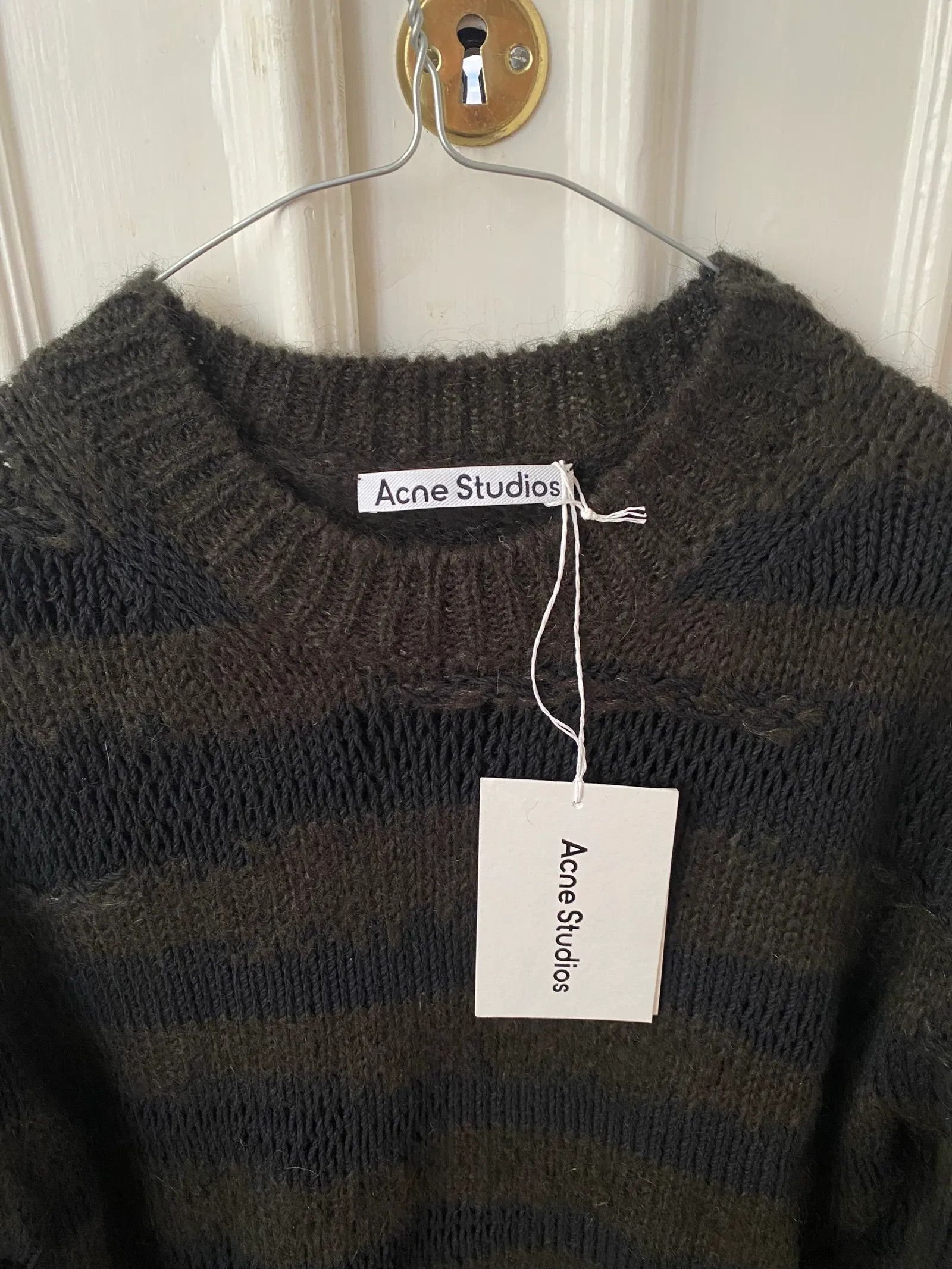 Acne Studios Acne Studios Distressed Sweater Size XXS / US 00 / IT 34 - 2 Thumbnail