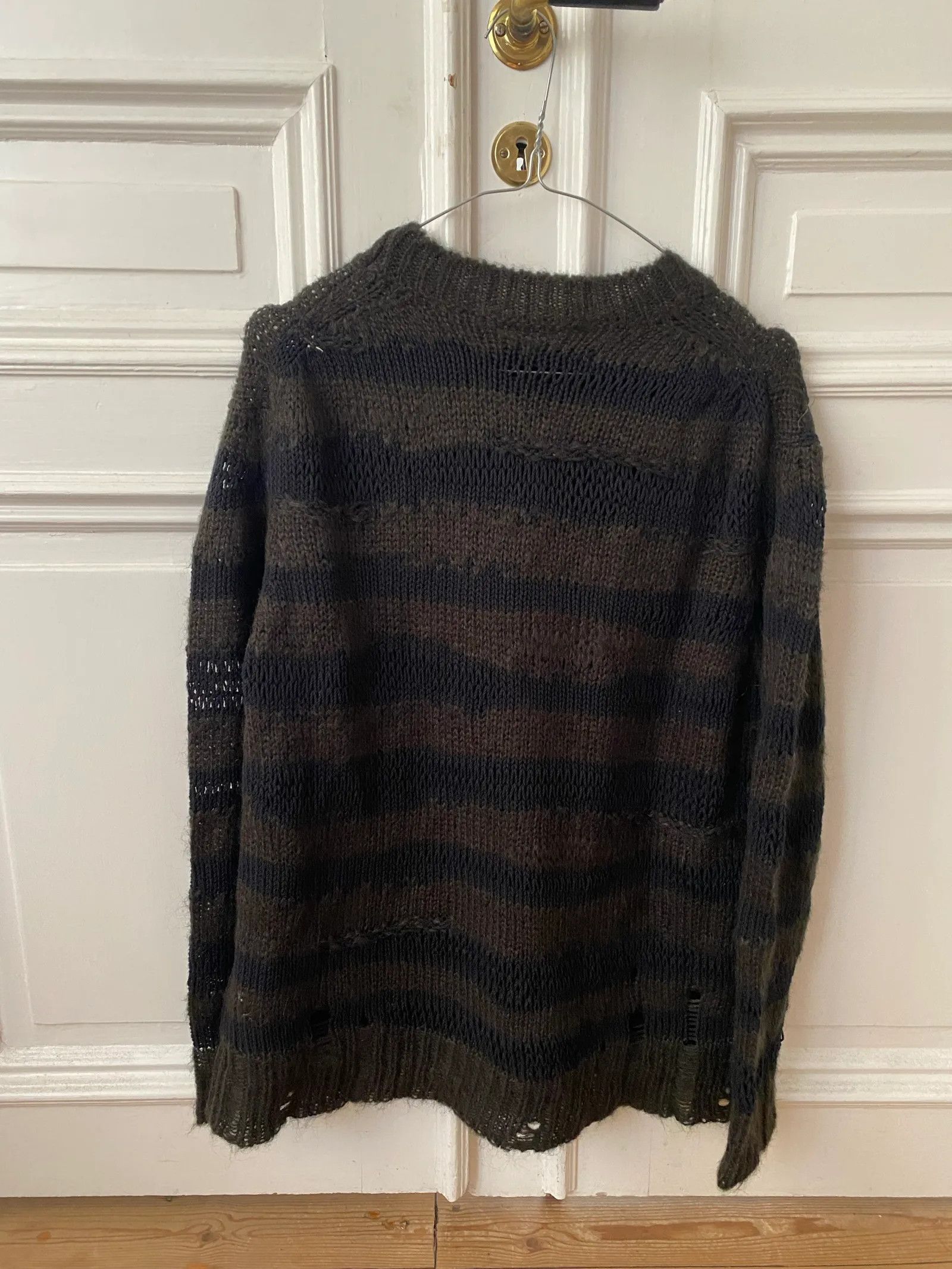 Acne Studios Acne Studios Distressed Sweater Size XXS / US 00 / IT 34 - 4 Thumbnail
