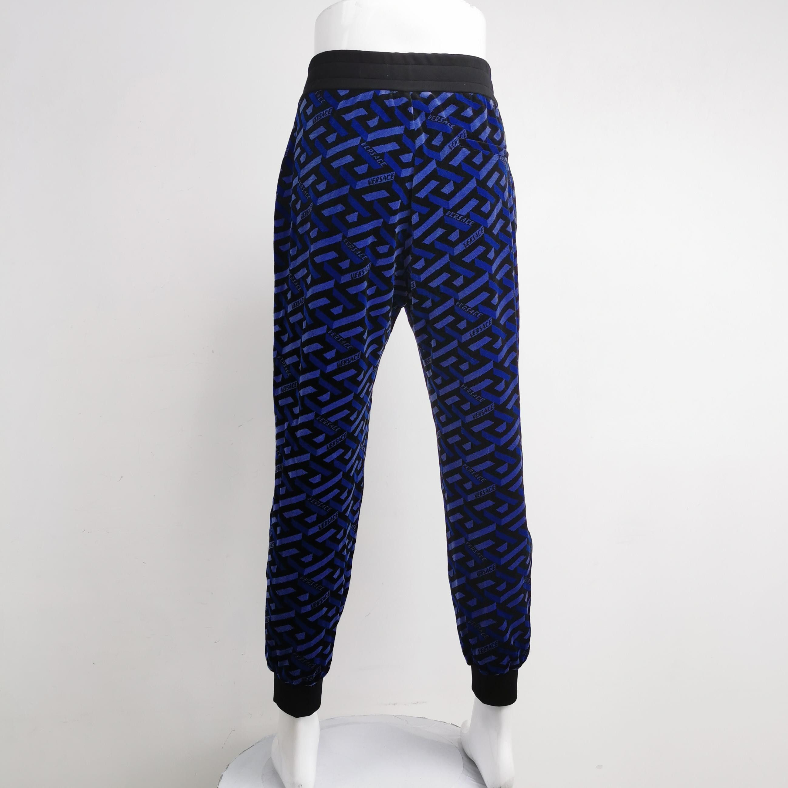 Versace Versace La Greca Pattern Sweatpants Size L Size US 34 / EU 50 - 3 Thumbnail