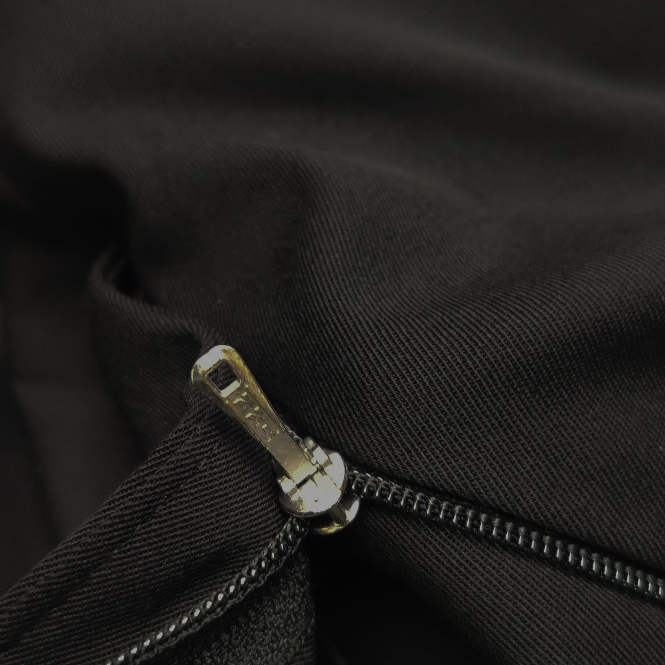 Versace Versace Greca Waistband Wool Trousers Size 36 Size US 36 / EU 52 - 14 Thumbnail