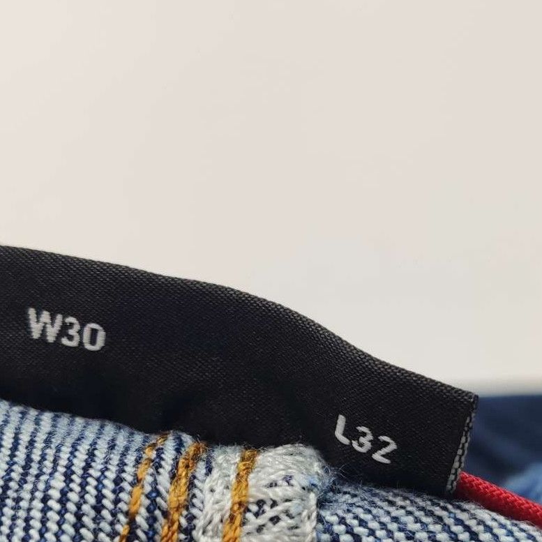 Hugo Boss Hugo Boss Distressed Extra Slim Denim Jeans W30 L32 Size US 30 / EU 46 - 7 Thumbnail