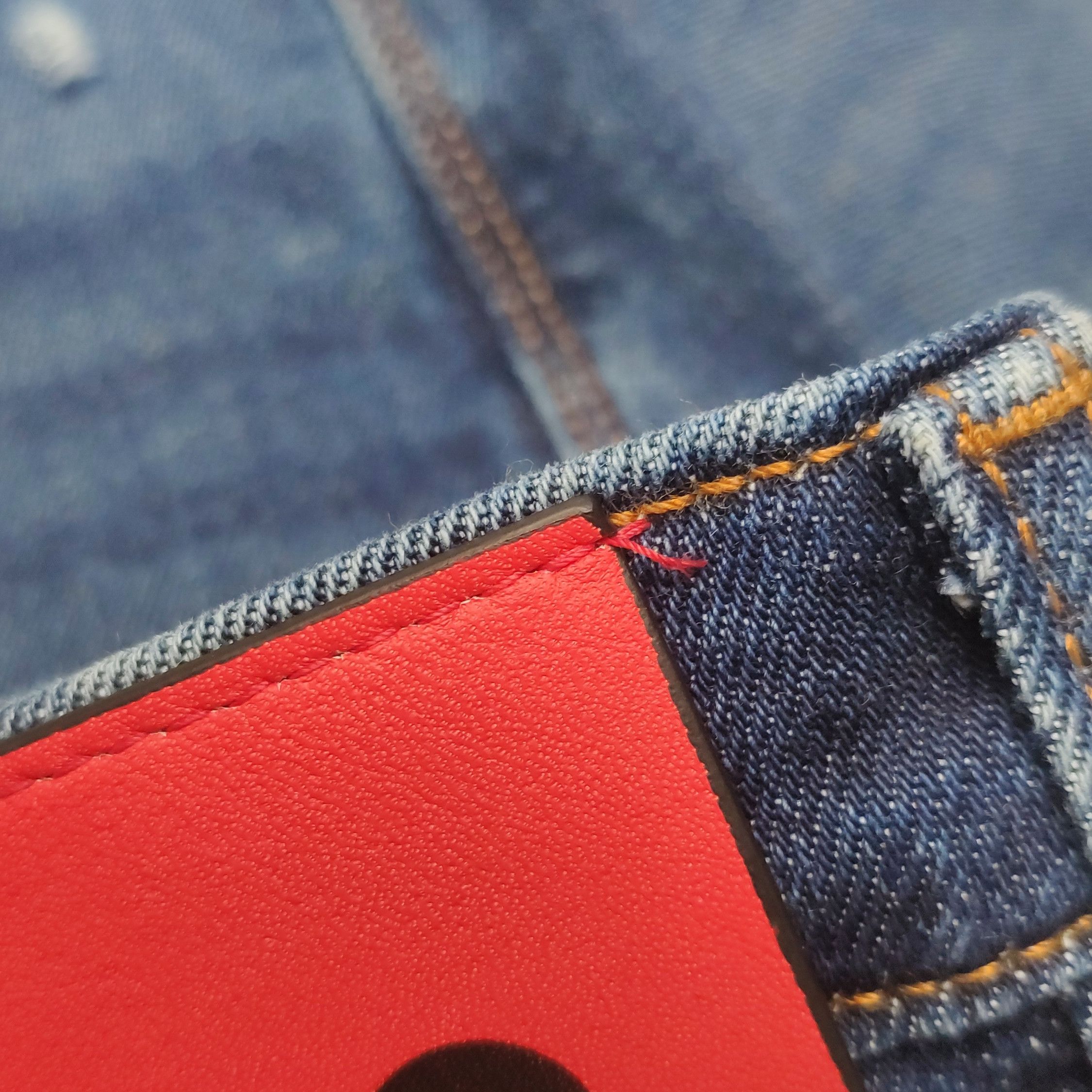 Hugo Boss Hugo Red Patch Distressed Denim Jeans W32 Size US 32 / EU 48 - 13 Thumbnail