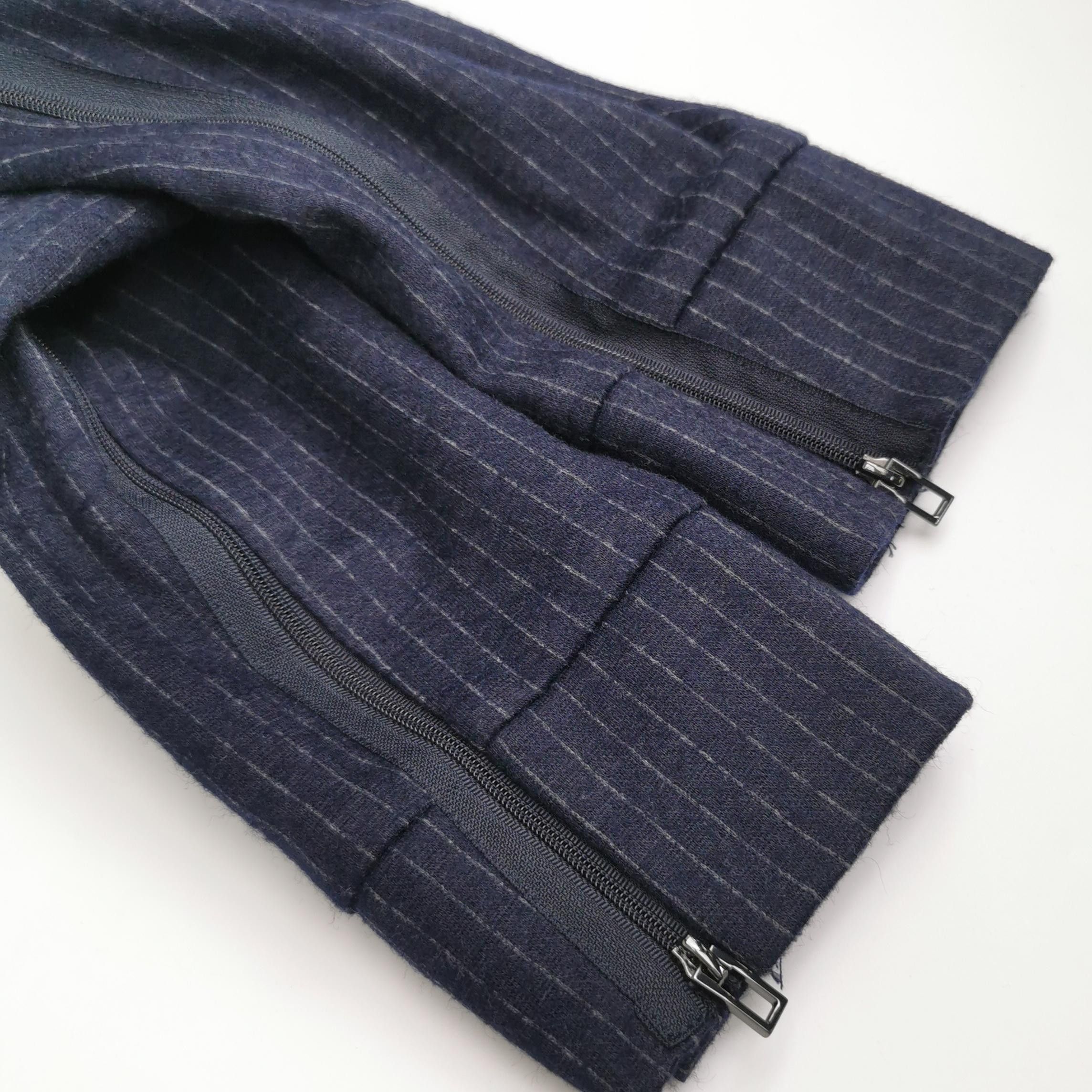 Emporio Armani Emporio Armani Pinstripe Casual Pants XS Size US 28 / EU 44 - 5 Thumbnail