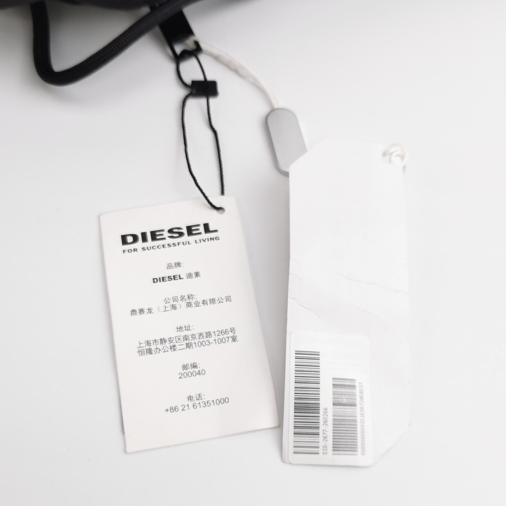 Diesel Diesel Embossed Logo Zip Up Hoodie M Size US M / EU 48-50 / 2 - 6 Thumbnail