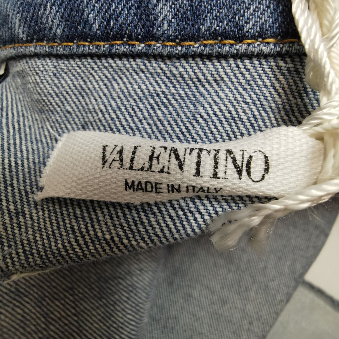 Valentino Valentino Rockstud Two-Tone Denim Jacket Size 48 Size US M / EU 48-50 / 2 - 7 Thumbnail
