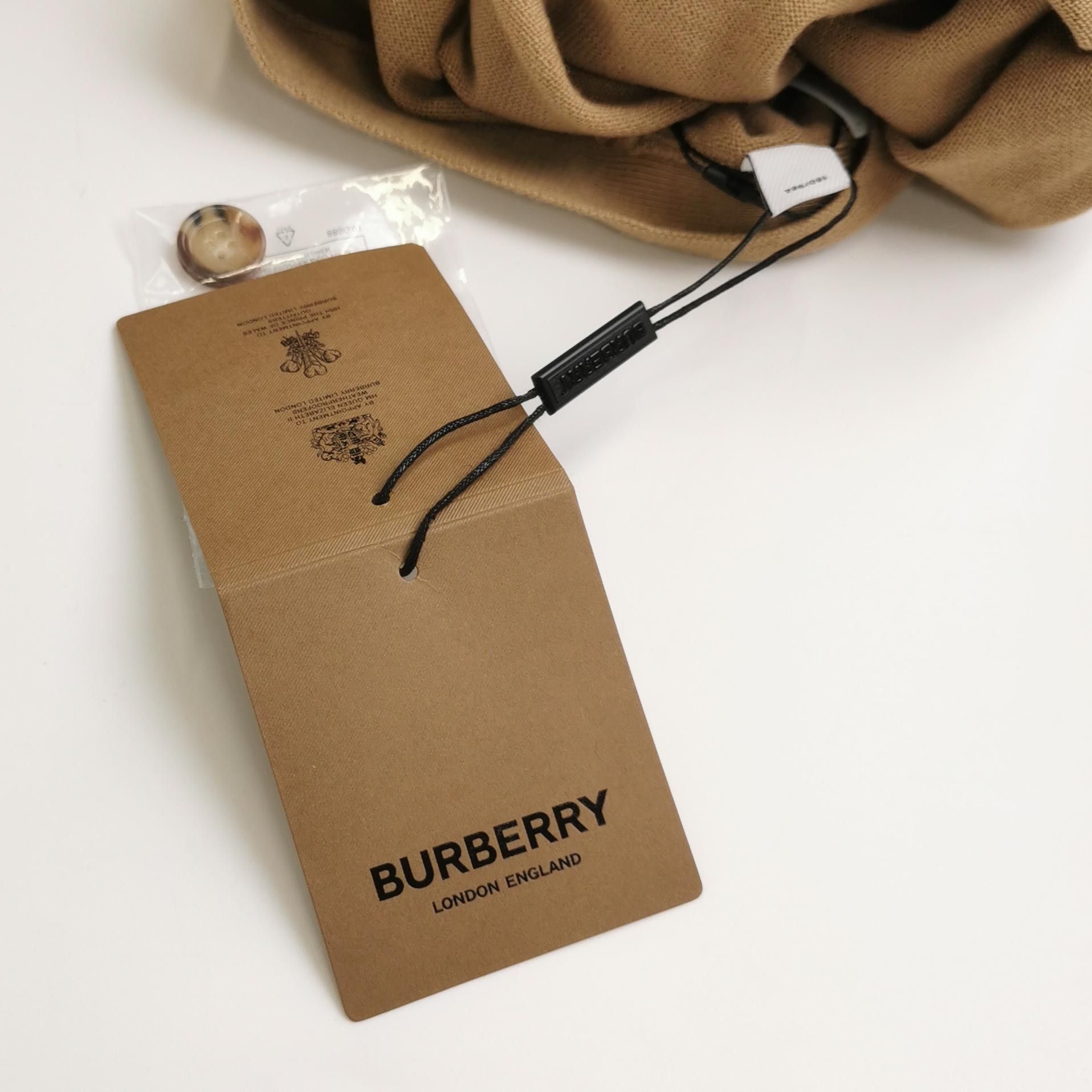 Burberry Burberry Embroidered Crest Wool Cardigan M Size US M / EU 48-50 / 2 - 5 Thumbnail