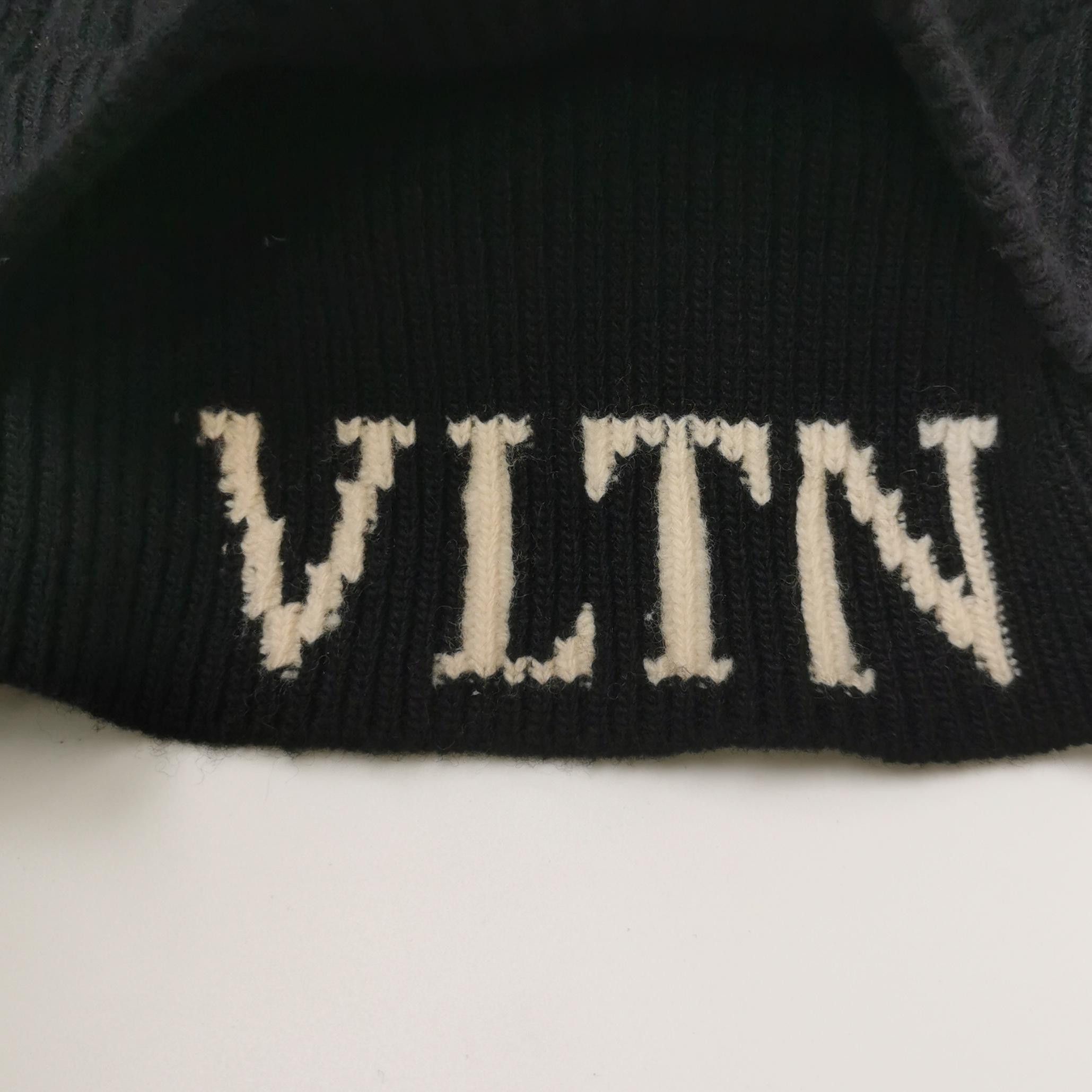 Valentino Valentino VLTN Logo Wool Cardigan Size L Size US L / EU 52-54 / 3 - 4 Thumbnail