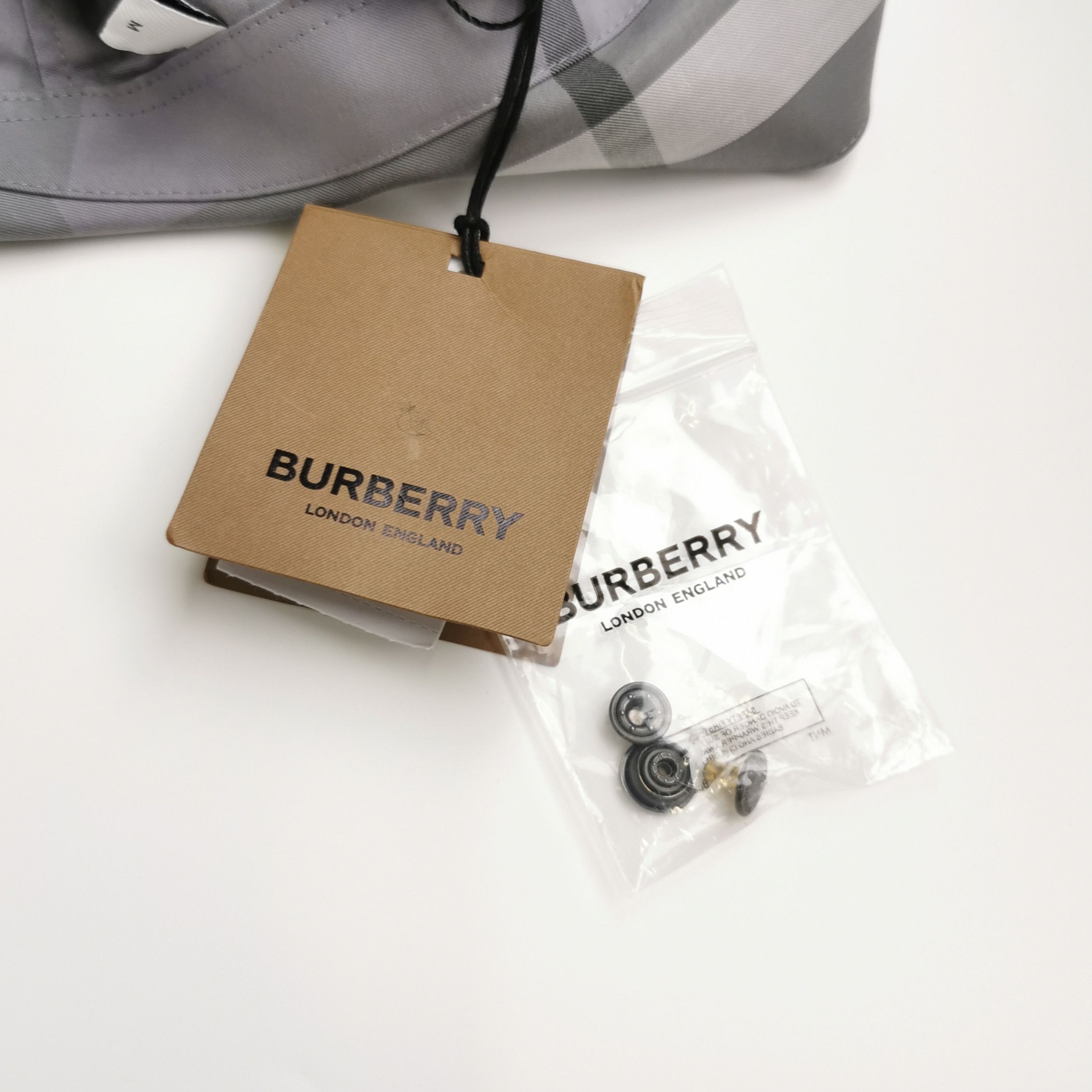 Burberry Burberry Gray Check Cotton Zip Jacket Size M Size US M / EU 48-50 / 2 - 5 Thumbnail