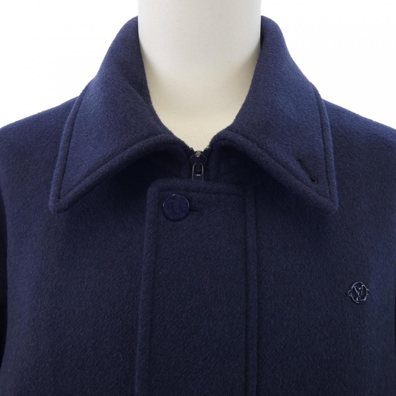 Louis Vuitton Louis Vuitton Louis Vuitton Archive Pocket Cashmere Blend Jacket Textile Outerwear HIB01ENQY DUTY FREE for USA Size ONE SIZE - 5 Thumbnail
