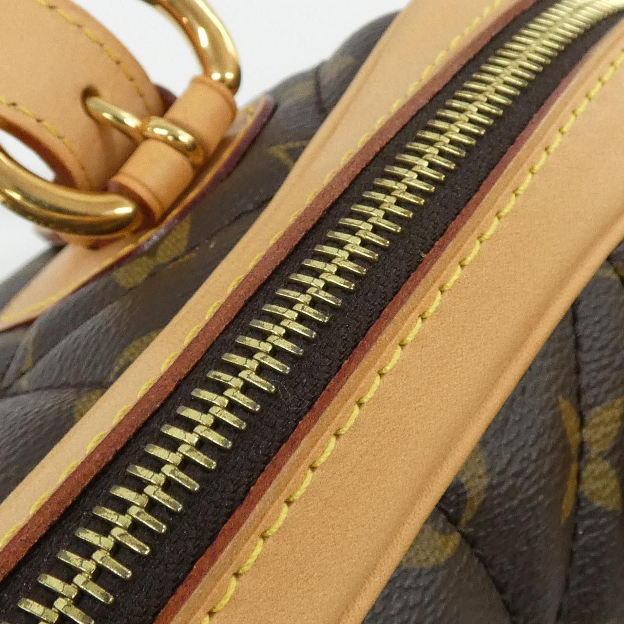 Louis Vuitton Louis Vuitton Louis Vuitton Monogram Bag Textile Travel Bag M41434 DUTY FREE for USA Size ONE SIZE - 8 Thumbnail