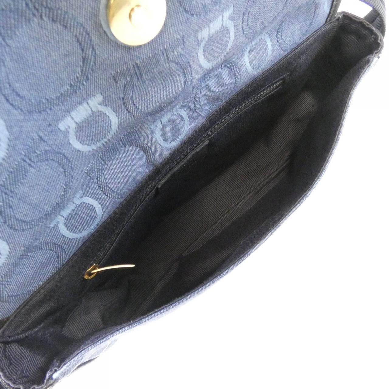 Salvatore Ferragamo Salvatore Ferragamo Salvatore Ferragamo Denim Calf Shoulder Bag Textile Shoulder Bag 21 5900 DUTY FREE for USA Size ONE SIZE - 7 Thumbnail