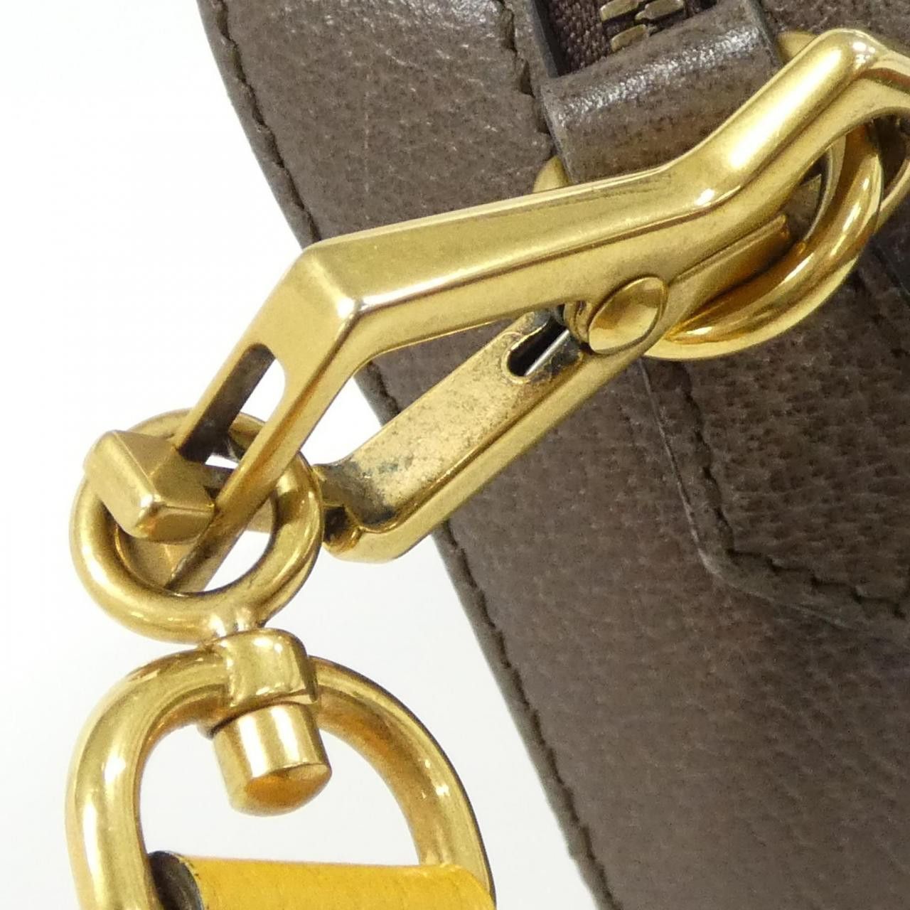 Gucci Gucci Gucci Neo Vintage GG Supreme Leather Shoulder Bag Textile Shoulder Bag 476466K9GVT DUTY FREE for USA Size ONE SIZE - 7 Thumbnail
