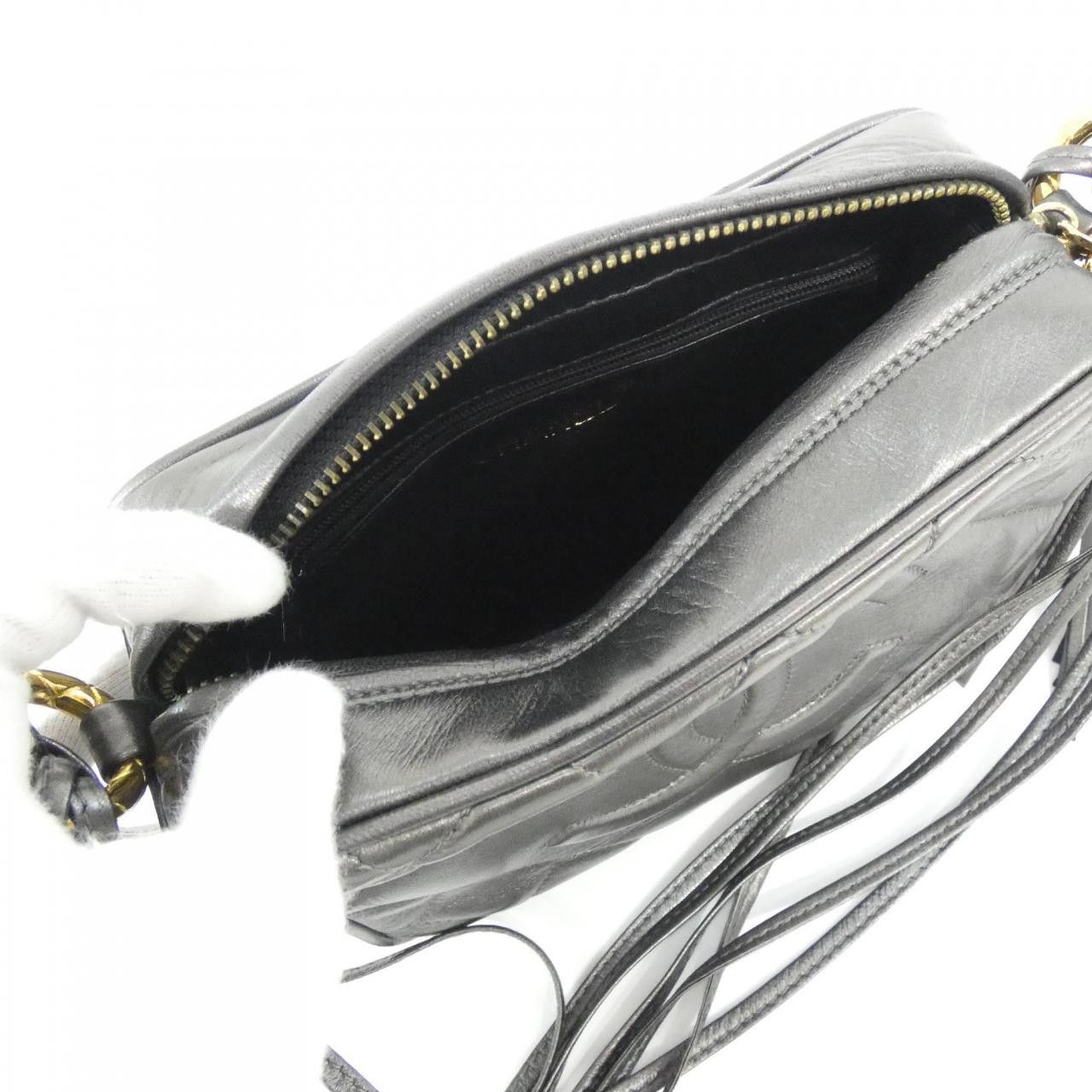 Chanel Chanel Chanel Metallic Lamb Shoulder Bag Leather Shoulder Bag DUTY FREE for USA Size ONE SIZE - 7 Thumbnail