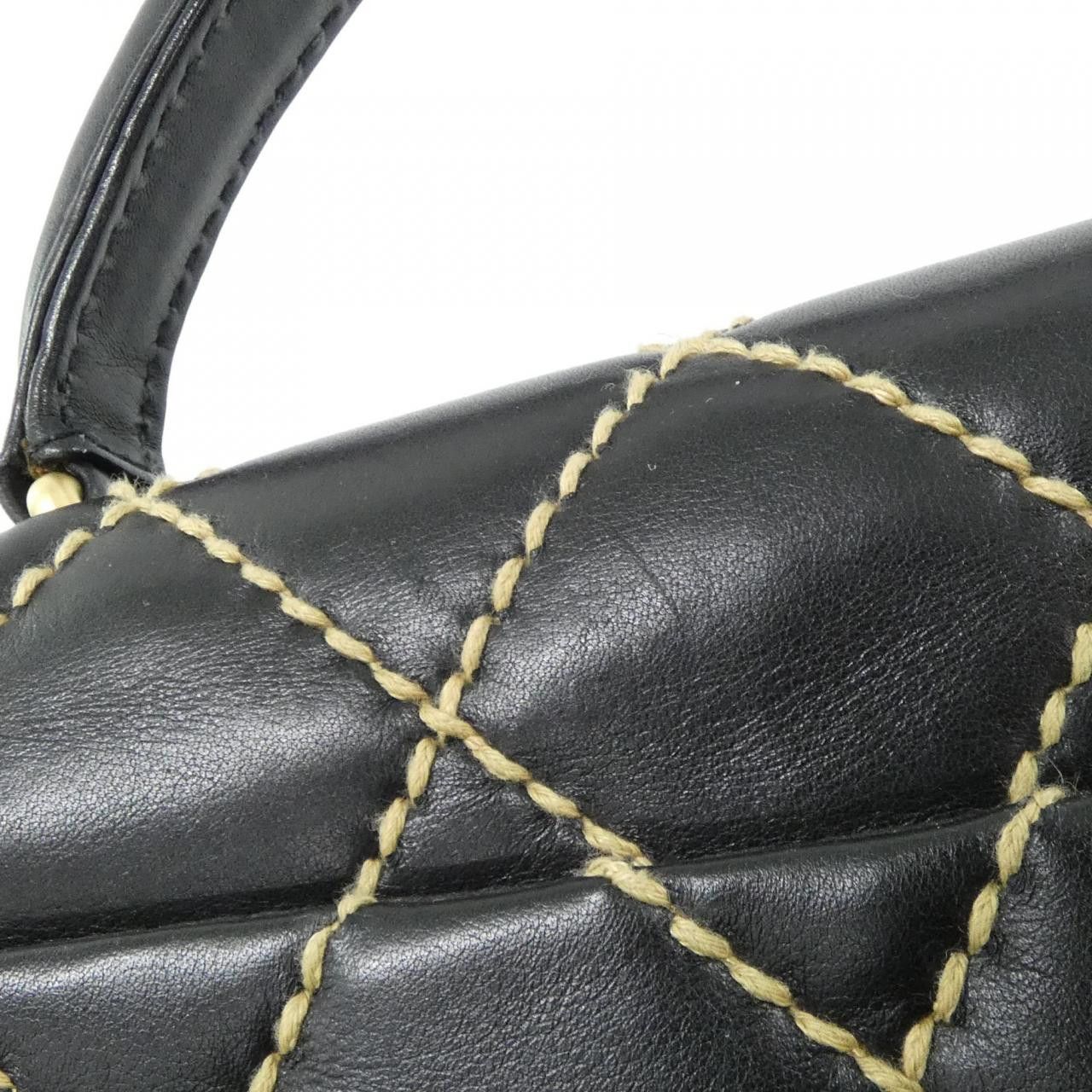 Chanel Chanel Chanel Wild Stitch Calf Shoulder Bag Leather Shoulder Bag DUTY FREE for USA Size ONE SIZE - 4 Thumbnail