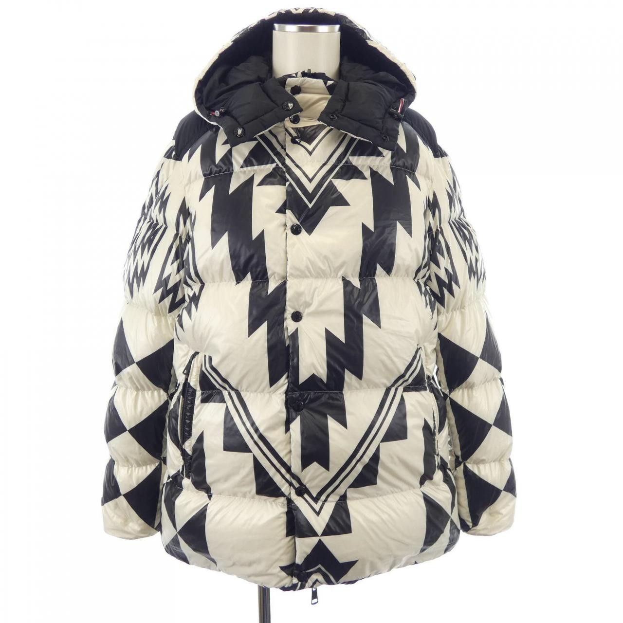 Moncler Moncler Moncler HORDELYME Down Jacket Textile Outerwear HORDELYME DUTY FREE for USA Size ONE SIZE - 8 Thumbnail