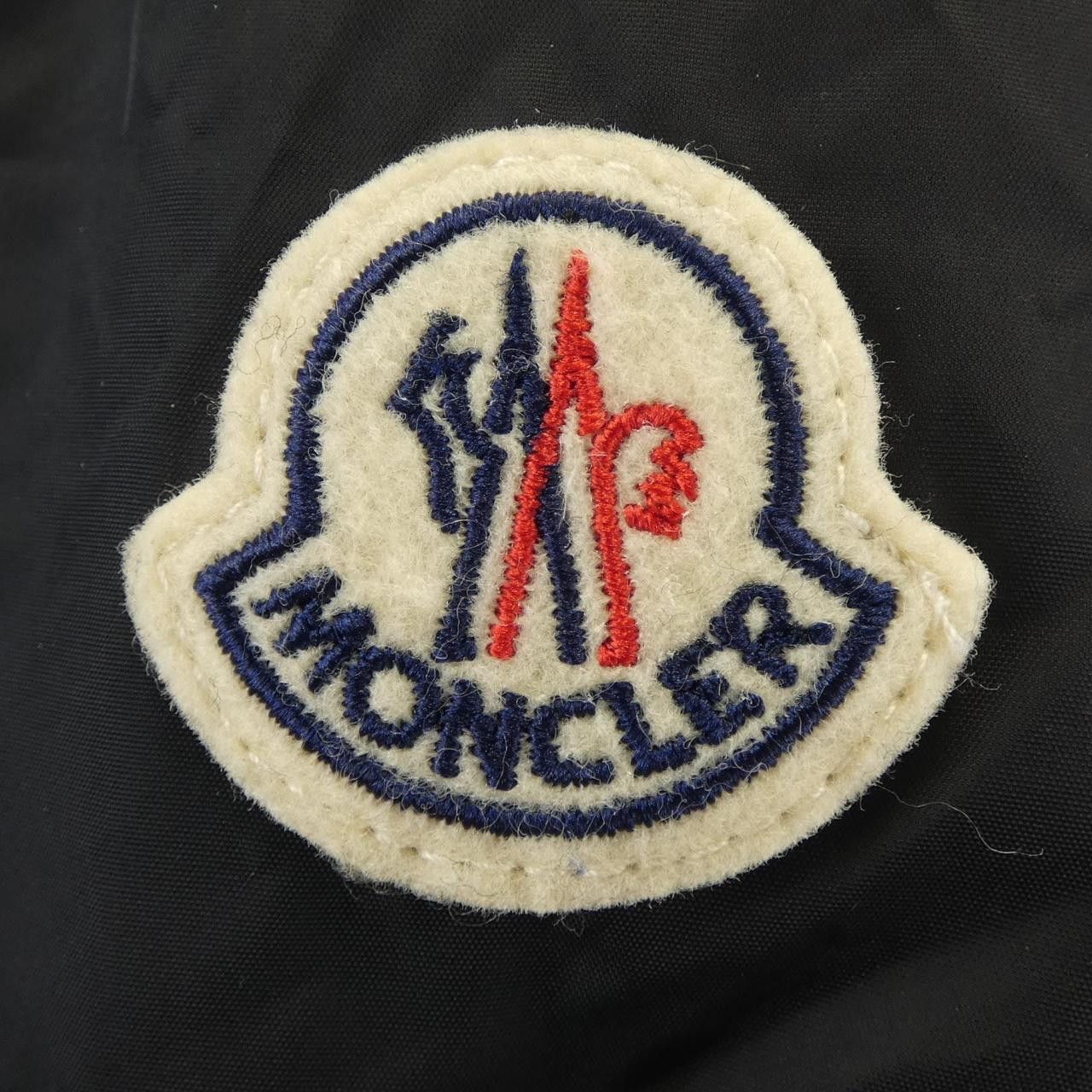 Moncler Moncler Moncler HORDELYME Down Jacket Textile Outerwear HORDELYME DUTY FREE for USA Size ONE SIZE - 10 Thumbnail