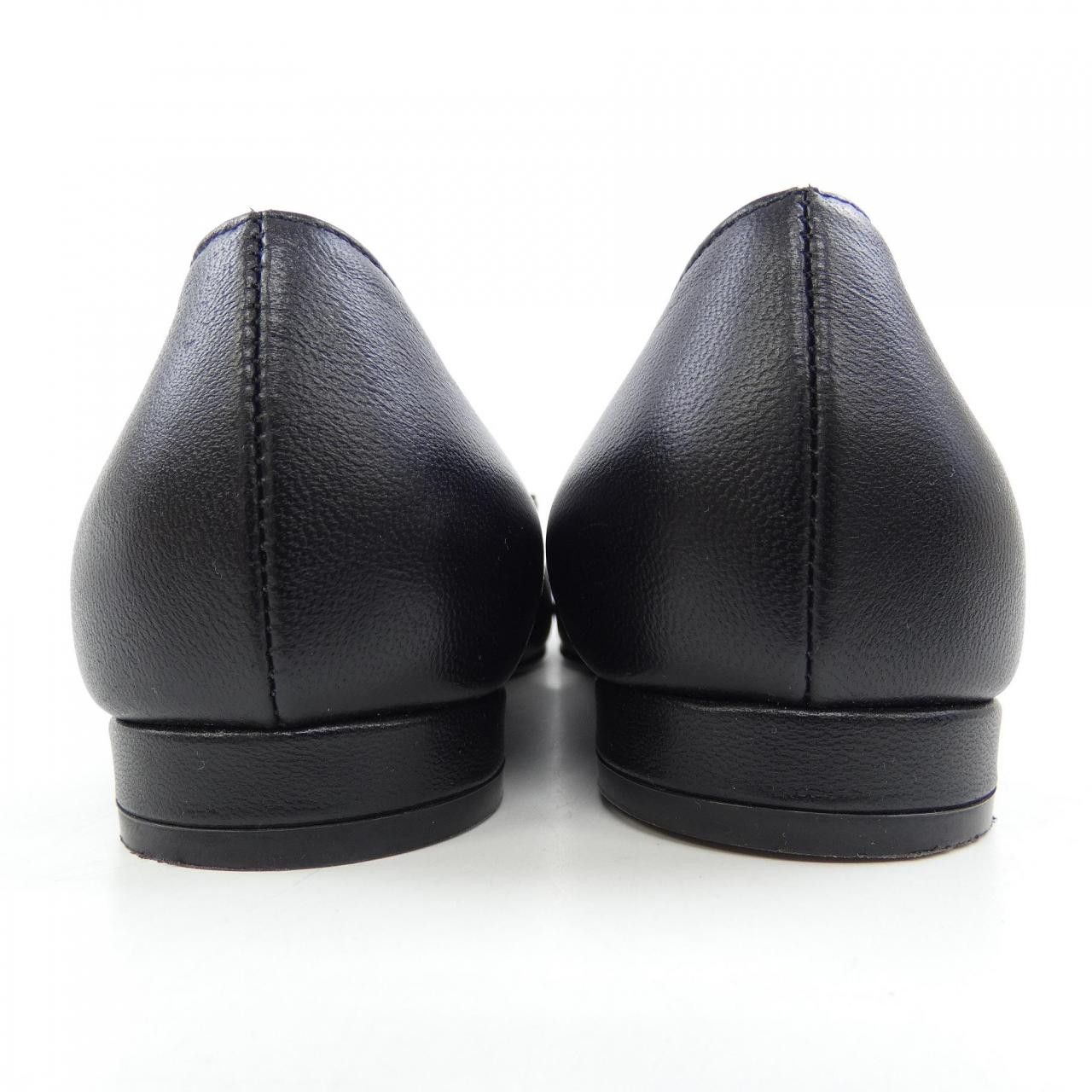 Other Other Sergio Rossi Leather Pumps Leather Shoes DUTY FREE for USA Size ONE SIZE - 5 Thumbnail