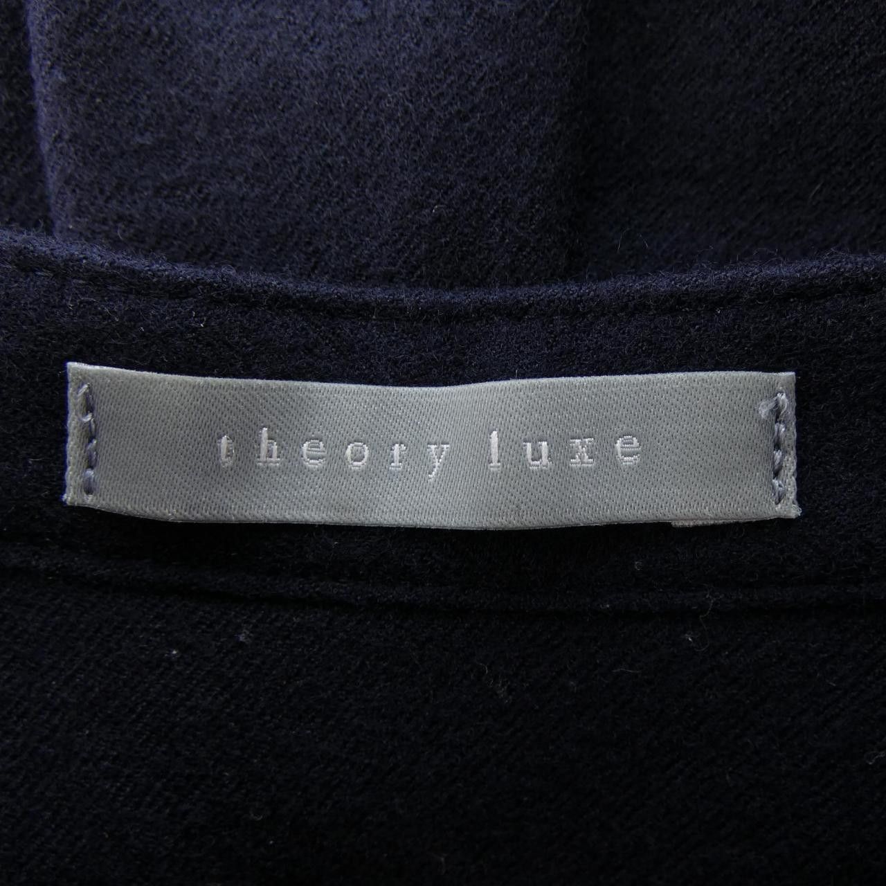 Theory Theory Theory luxe Top Others Tops 03-9308252-890-038 DUTY FREE for USA Size ONE SIZE - 5 Thumbnail
