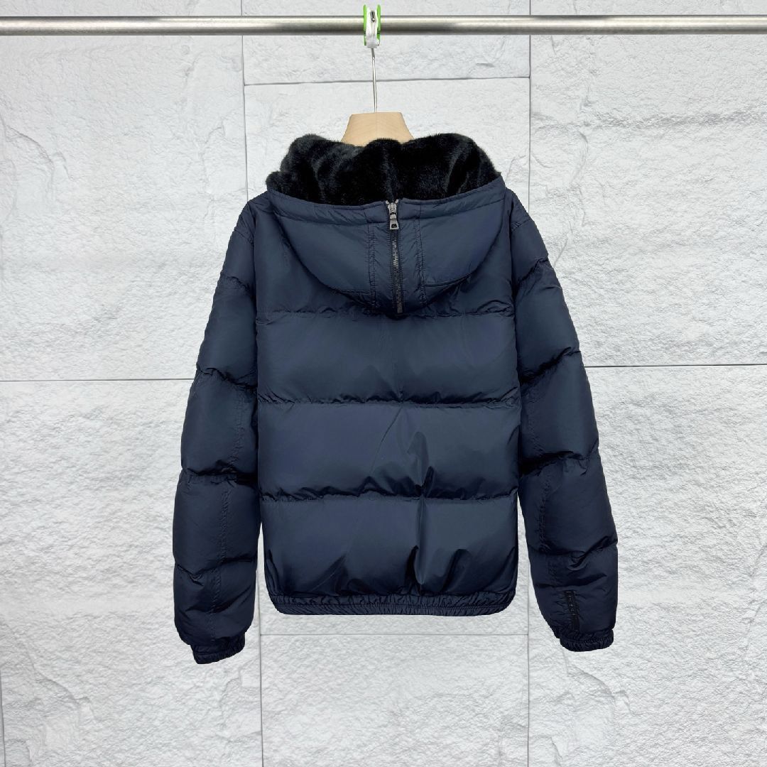 Prada Prada Navy Hooded Puffer Jacket Size 48 Size US M / EU 48-50 / 2 - 3 Thumbnail