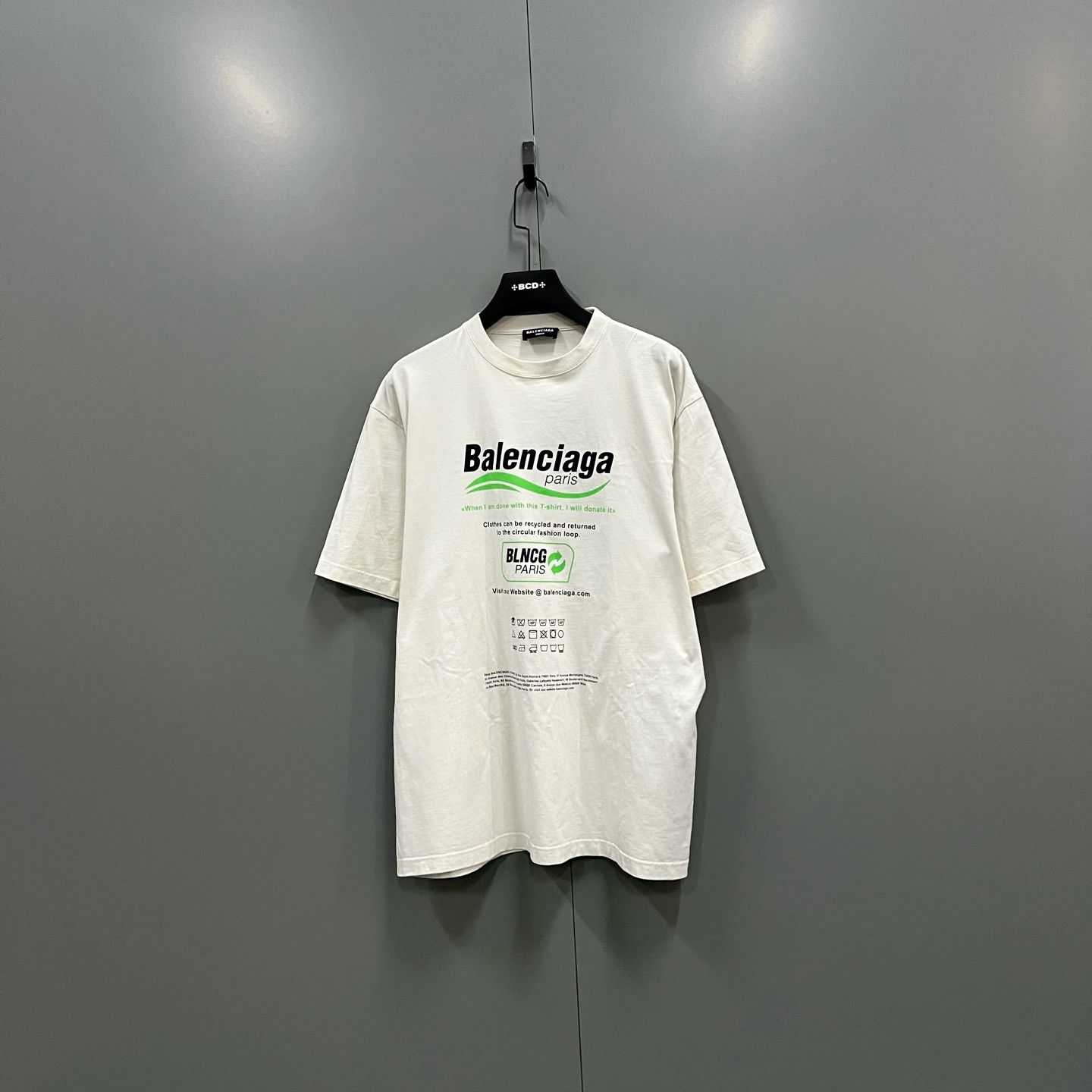 Balenciaga Balenciaga Logo T-Shirt XXS Size US XXS / EU 40 - 2 Thumbnail