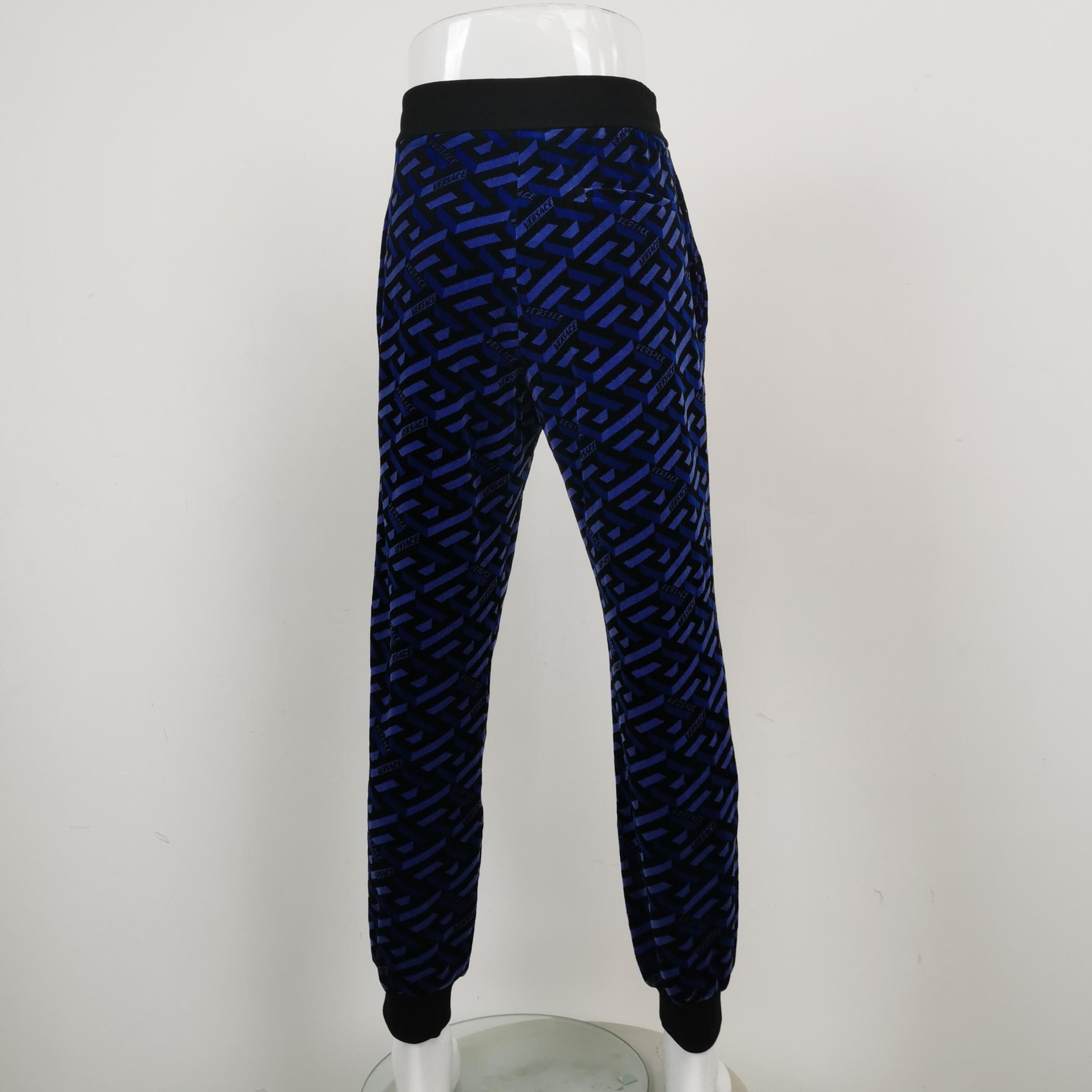 Versace Versace La Greca Monogram Sweatpants Size M Size US 32 / EU 48 - 3 Thumbnail