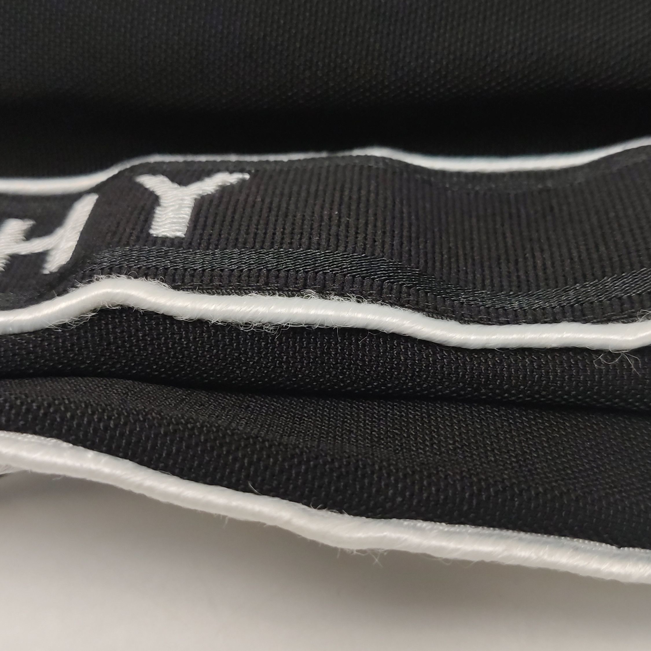 Givenchy Givenchy Logo Side Stripe Joggers Size L Size US 34 / EU 50 - 11 Thumbnail