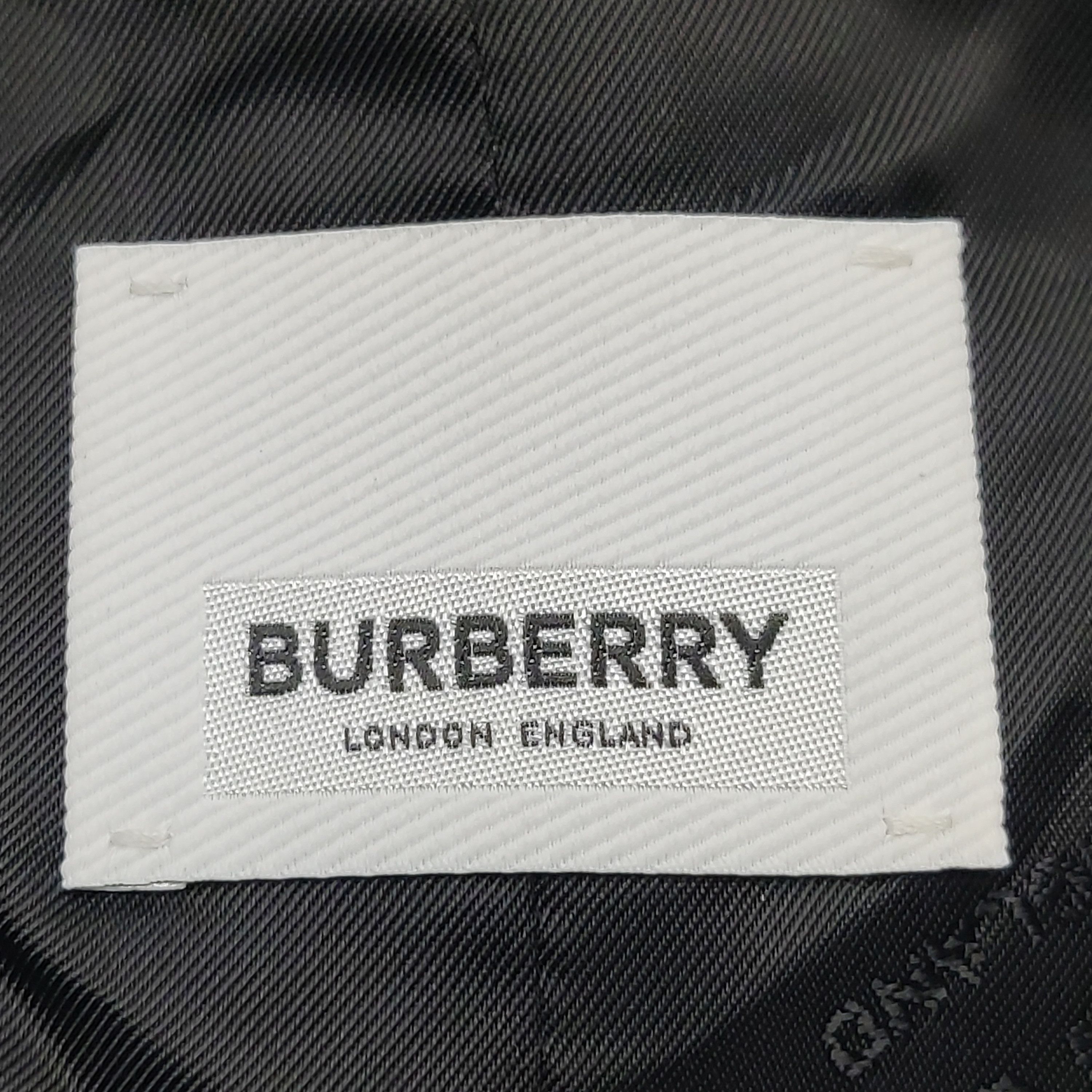 Burberry Burberry Monogram TB Print Car Coat Size 52 Size US L / EU 52-54 / 3 - 6 Thumbnail