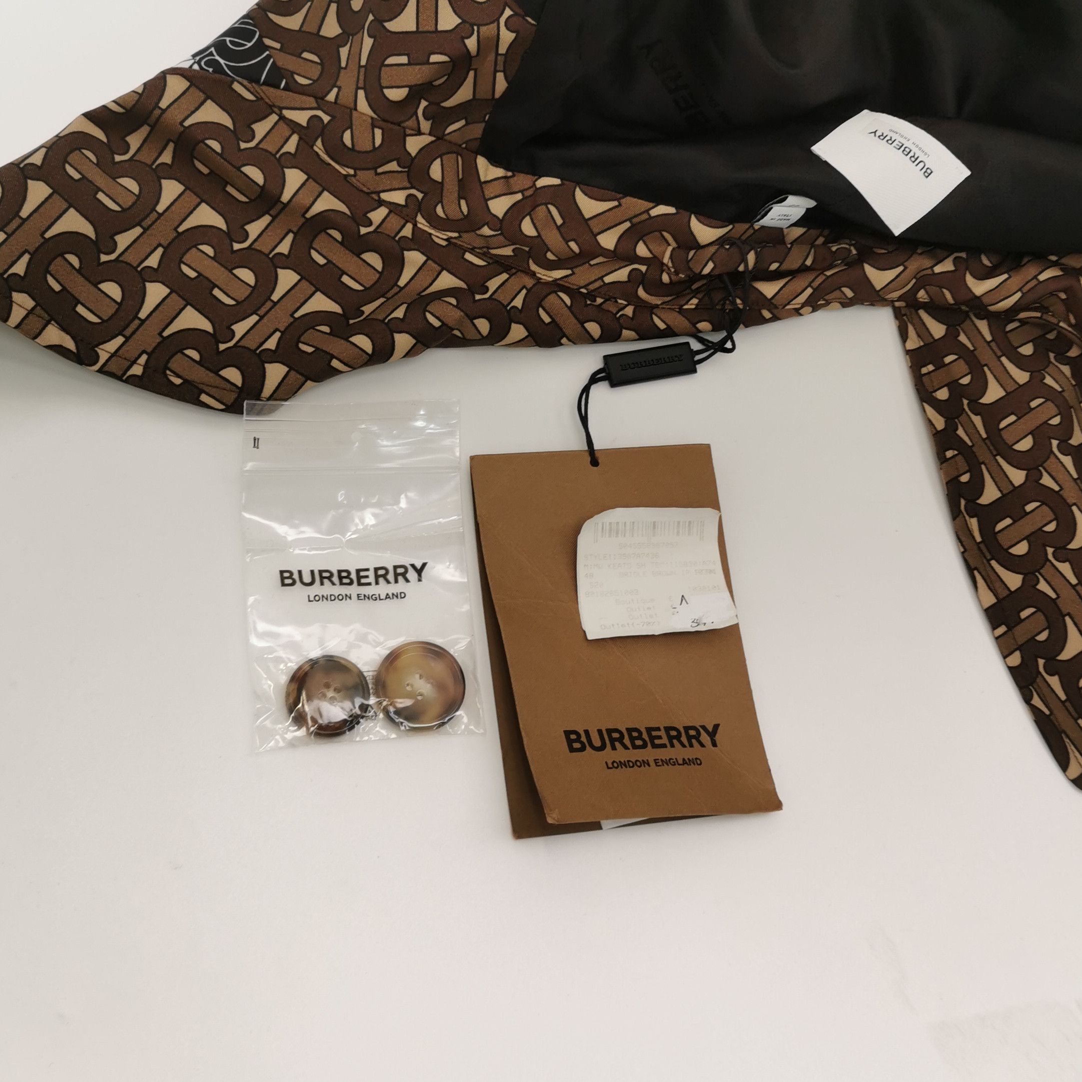 Burberry Burberry TB Monogram Print Car Coat Size 48 Size US M / EU 48-50 / 2 - 5 Thumbnail