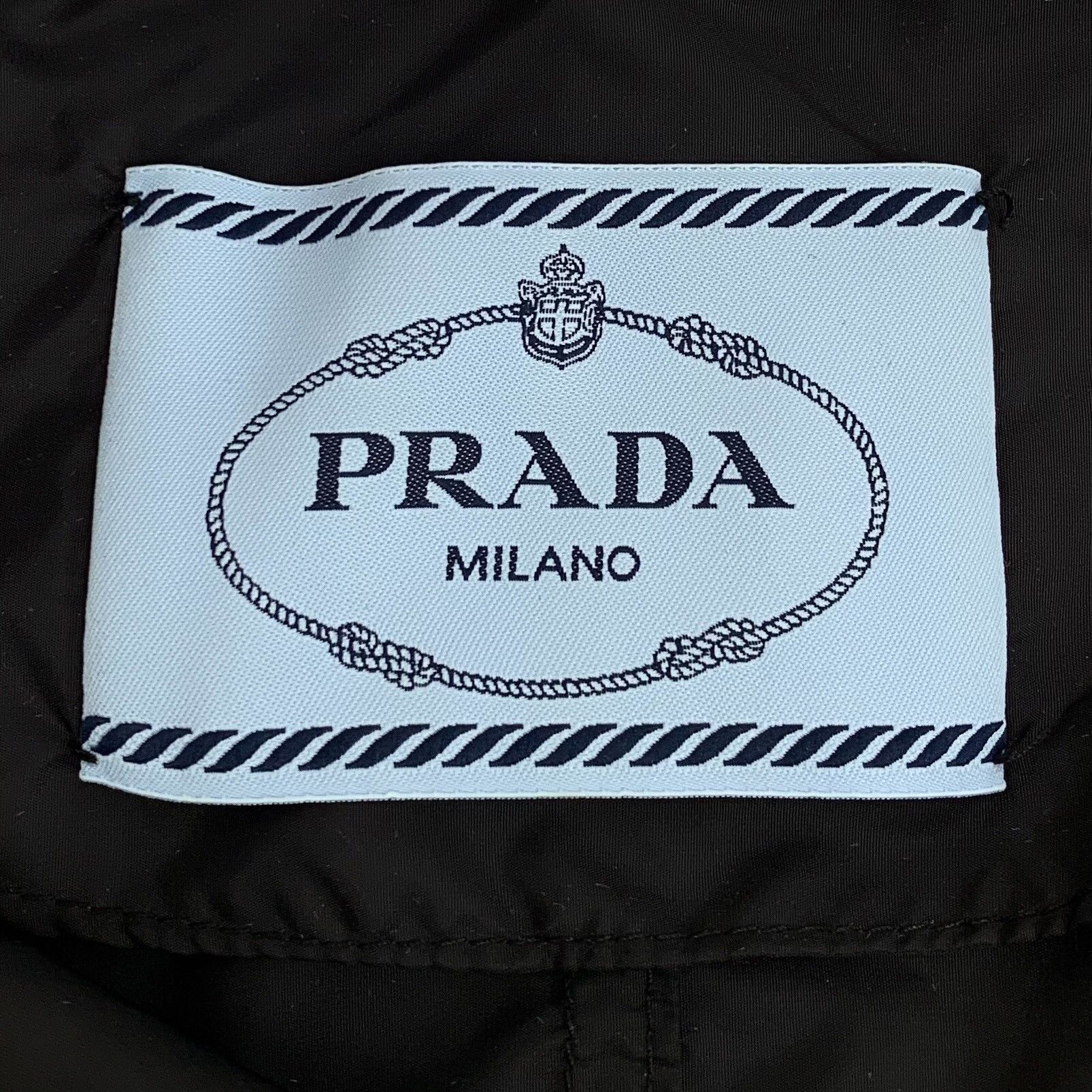 Prada Prada Multi-Pocket Nylon Windbreaker Jacket IT 40 Size S / US 4 / IT 40 - 6 Thumbnail