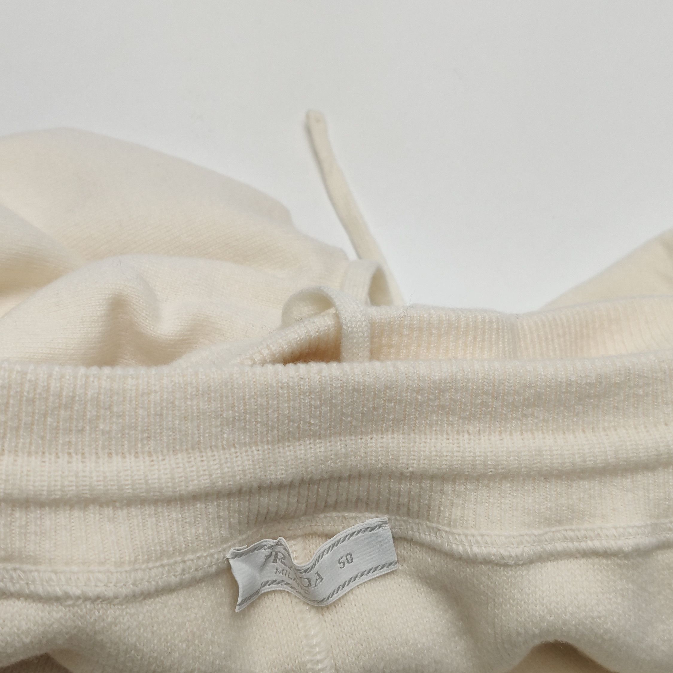 Prada Prada Cashmere Knit Joggers Size 34 Size US 34 / EU 50 - 14 Thumbnail