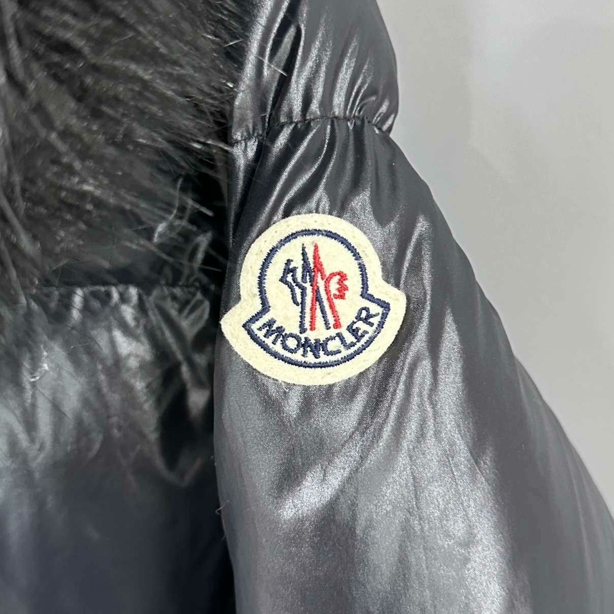 Moncler Moncler Down Down Jacket L Women Size L / US 10 / IT 46 - 7 Thumbnail