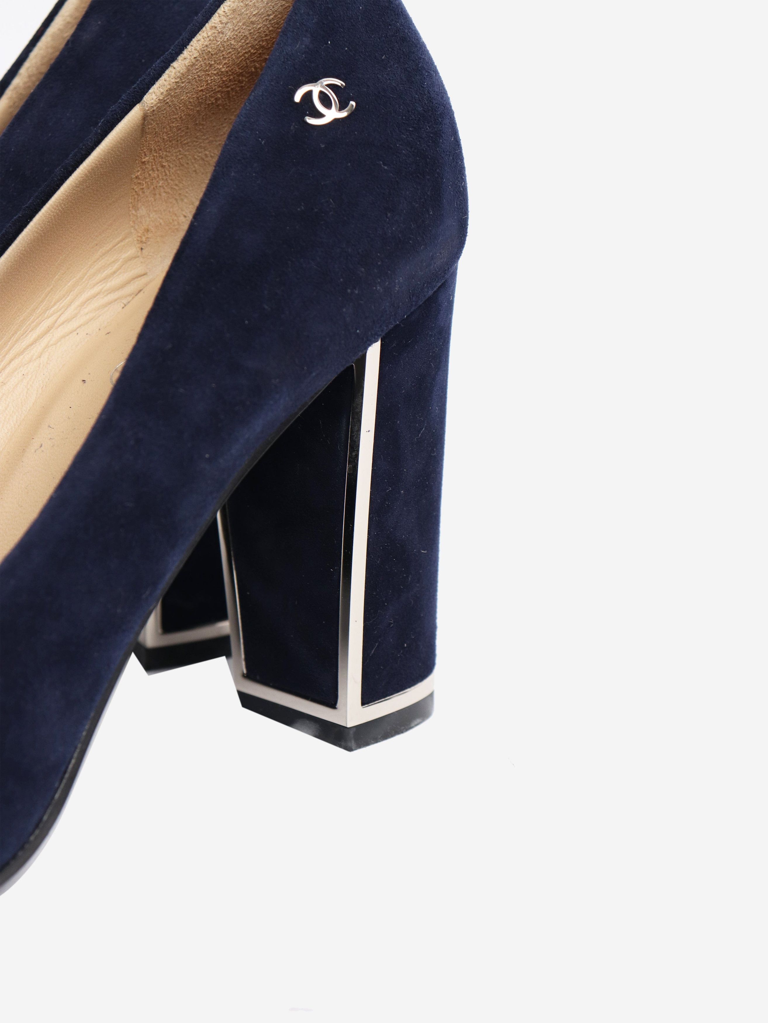 Chanel Navy suede pumps - EU 39.5 Size US 8 / IT 38 - 4 Thumbnail