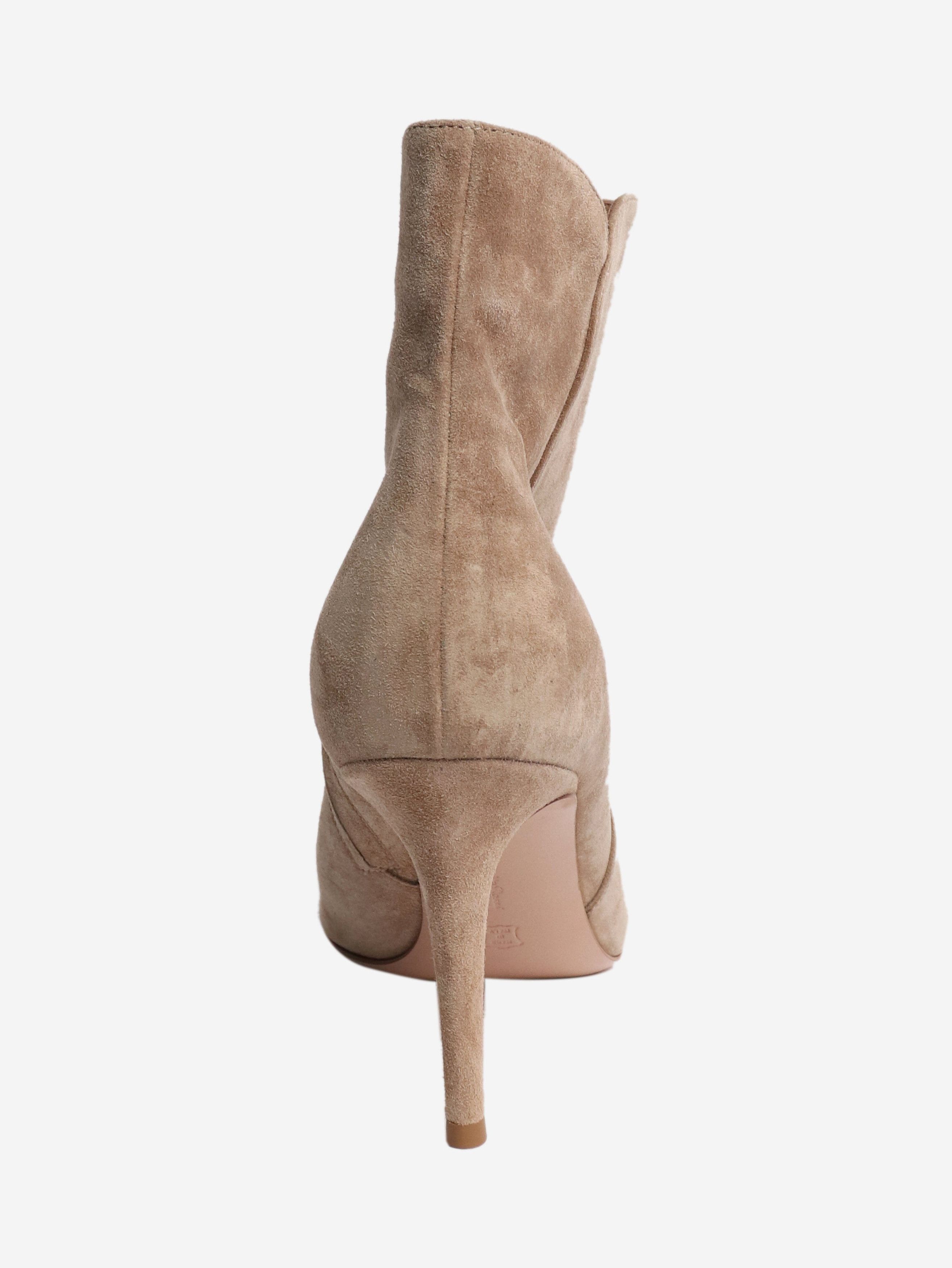 Gianvito Rossi Beige suede ankle boots - EU 39 Size US 8 / IT 38 - 2 Thumbnail
