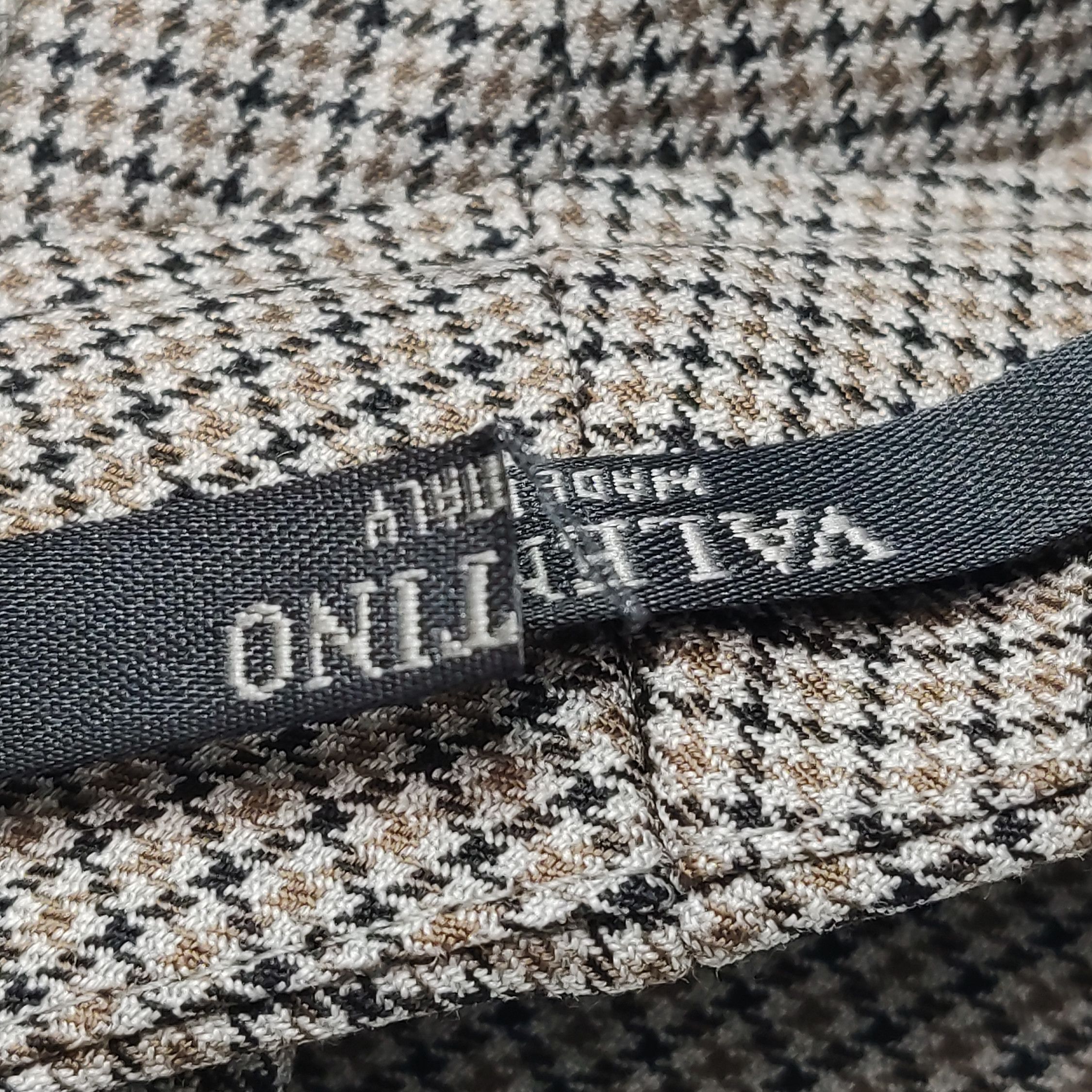 Valentino Valentino Check Wool Straight Leg Trousers Size 52 Size US 36 / EU 52 - 8 Thumbnail