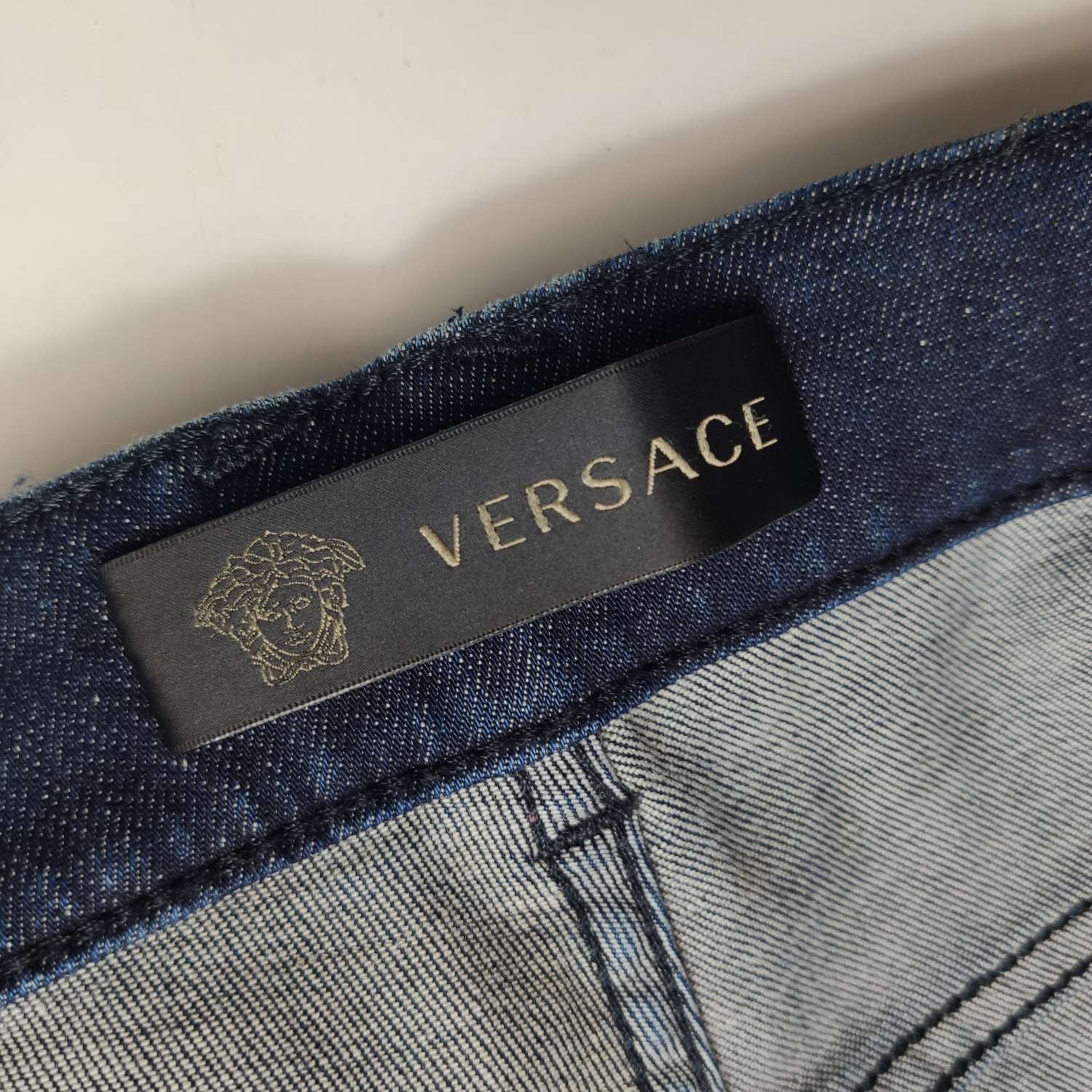 Versace Versace Dark Wash Medusa Patch Denim Jeans US 35 Size US 35 - 6 Thumbnail