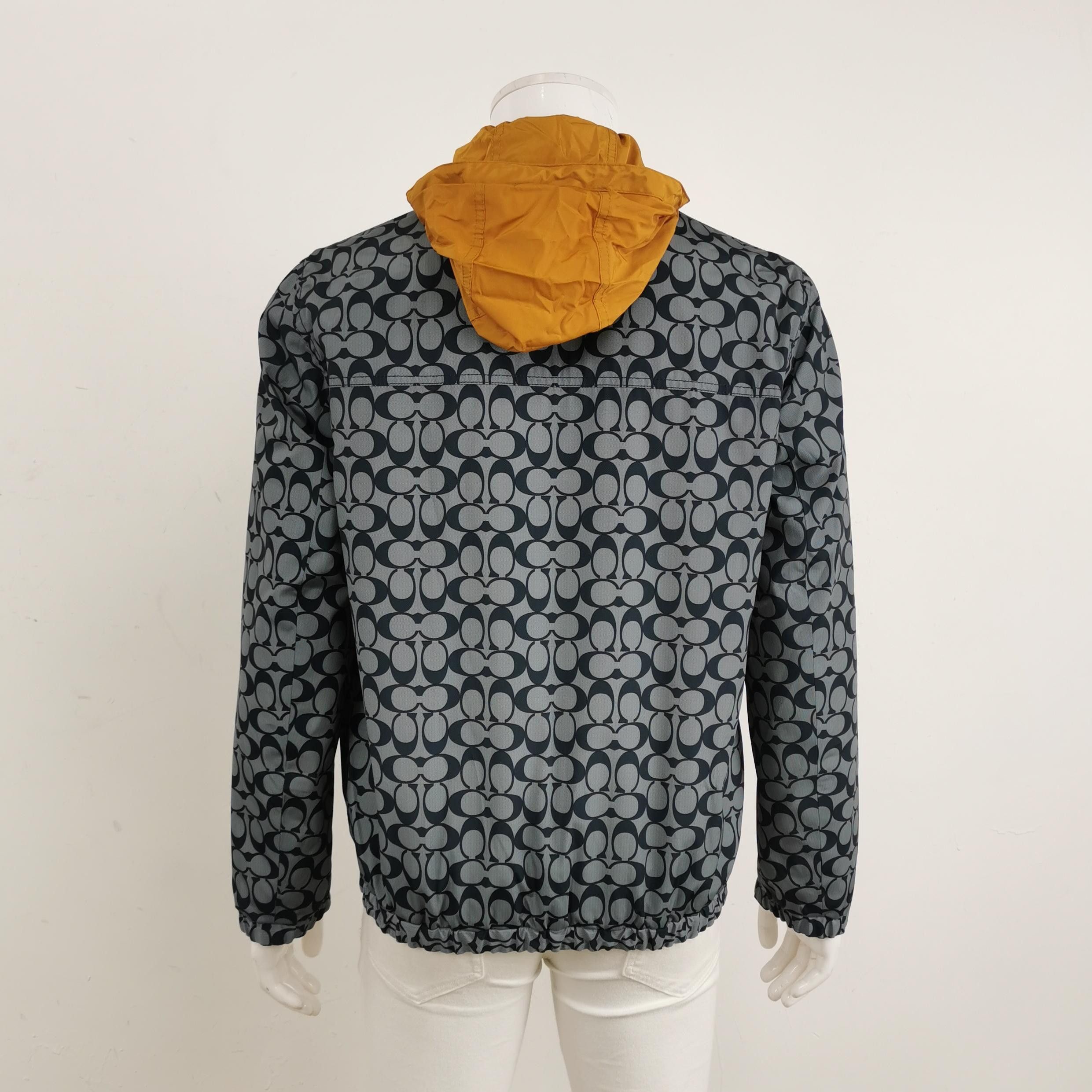 Coach Coach Reversible Hooded Signature Jacket Size M Size US M / EU 48-50 / 2 - 5 Thumbnail