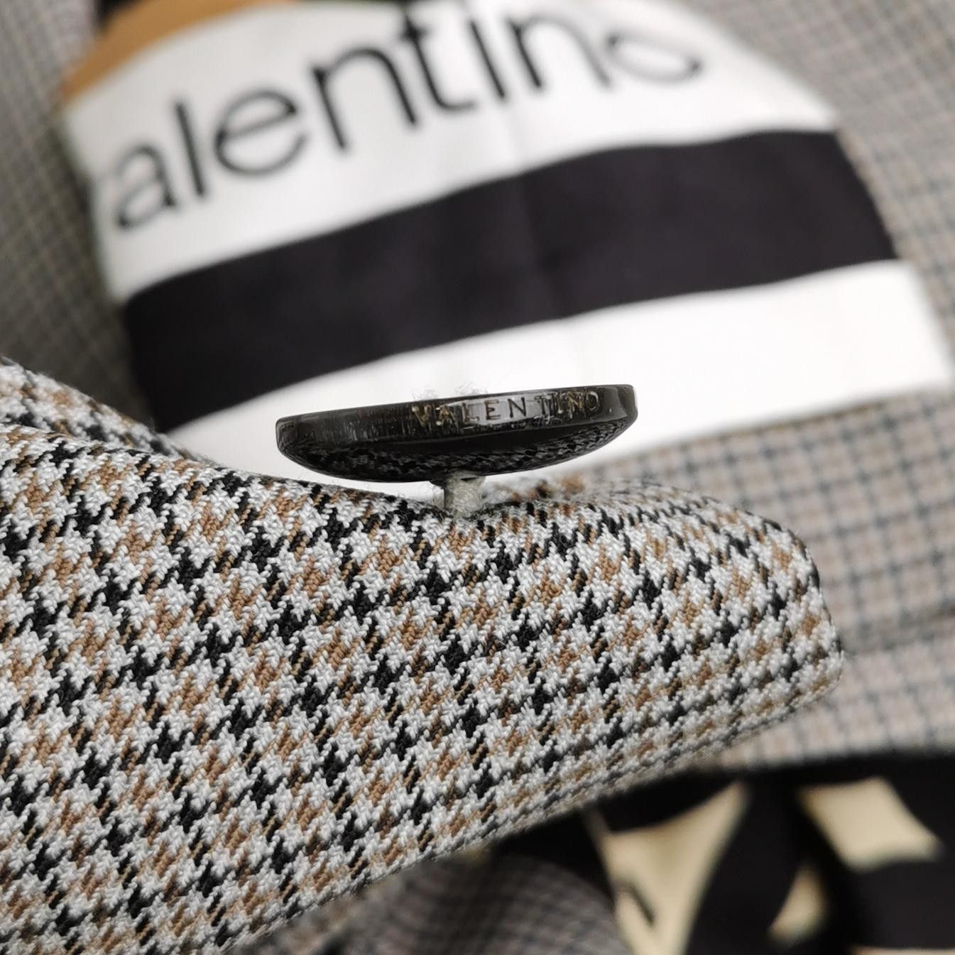 Valentino Valentino Multi-Color Check Wool Blazer 40R Size 40R - 4 Thumbnail