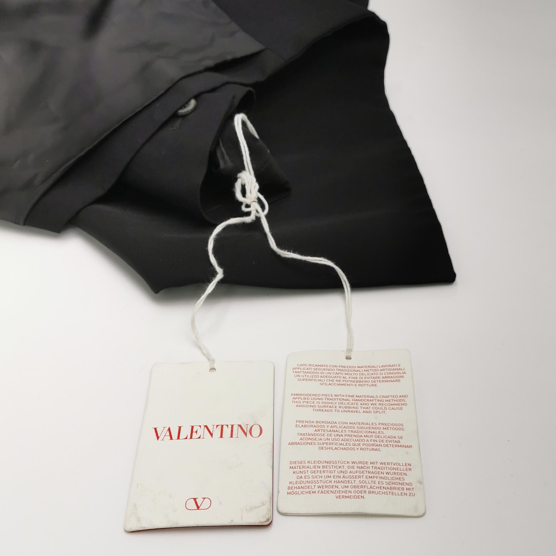 Valentino Valentino Butterfly Embroidered Wool Blazer 44L Size 44L - 5 Thumbnail