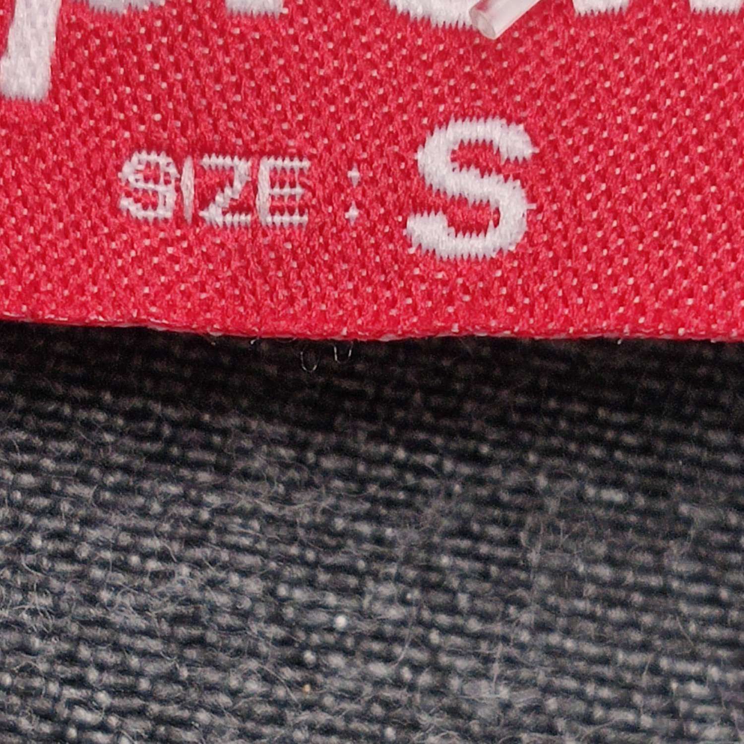 Supreme Supreme Lion Graffiti Jacket Size S Size US S / EU 44-46 / 1 - 7 Thumbnail