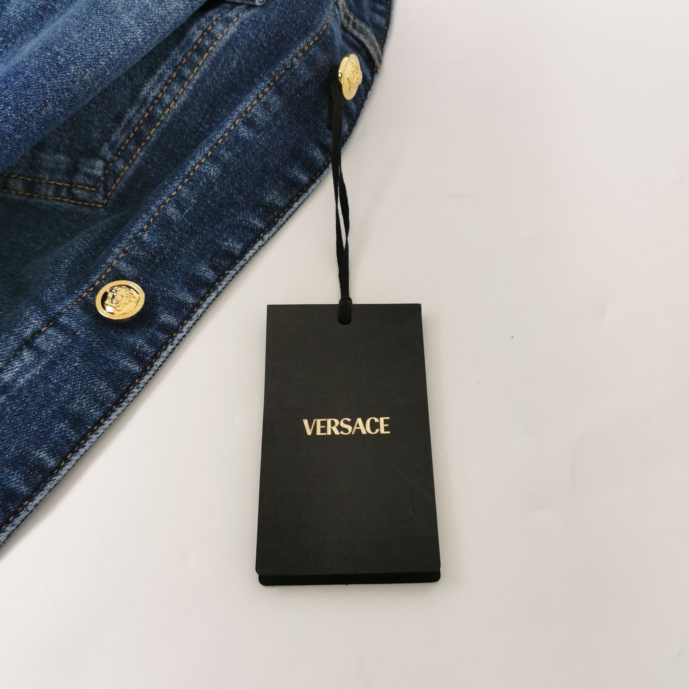 Versace Versace Medusa Button Denim Jacket Size 56 Size US XL / EU 56 / 4 - 5 Thumbnail